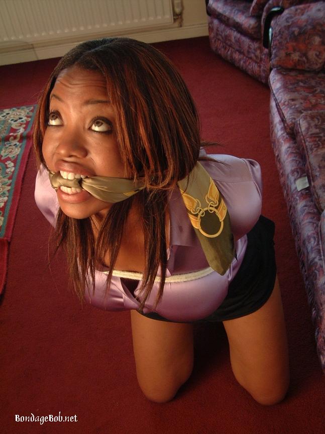 Tied Sexy Beauties 412-3