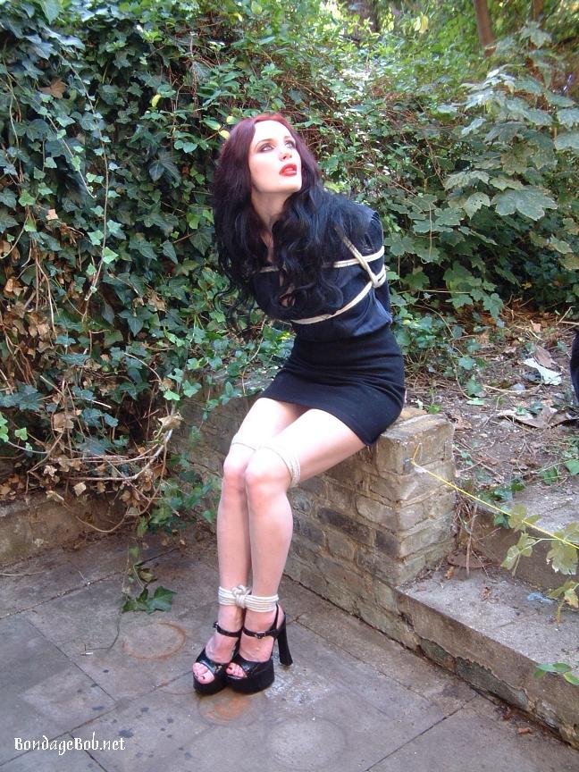 Tied Sexy Beauties 416