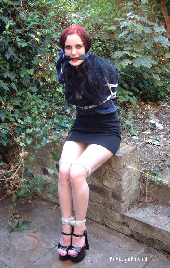 Tied Sexy Beauties 416