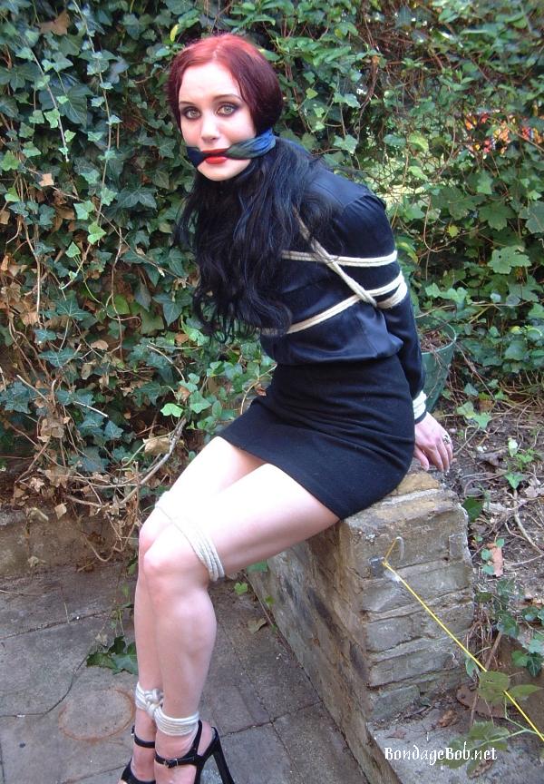 Tied Sexy Beauties 416