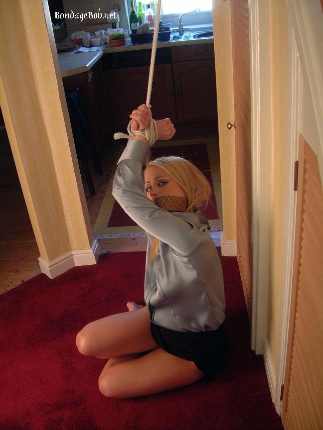 Tied Sexy Beauties 420