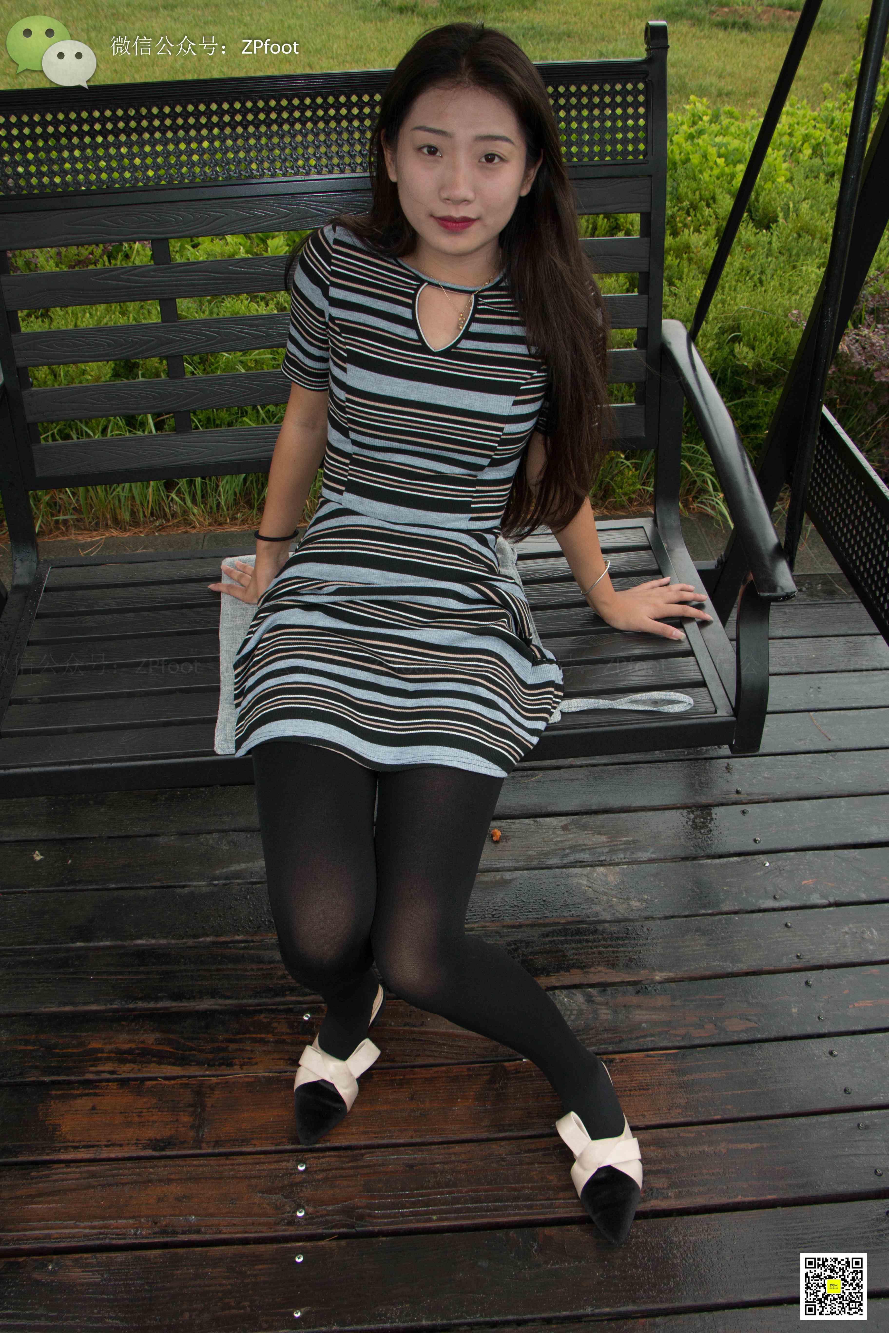 China Beauty Legs and feet 1136