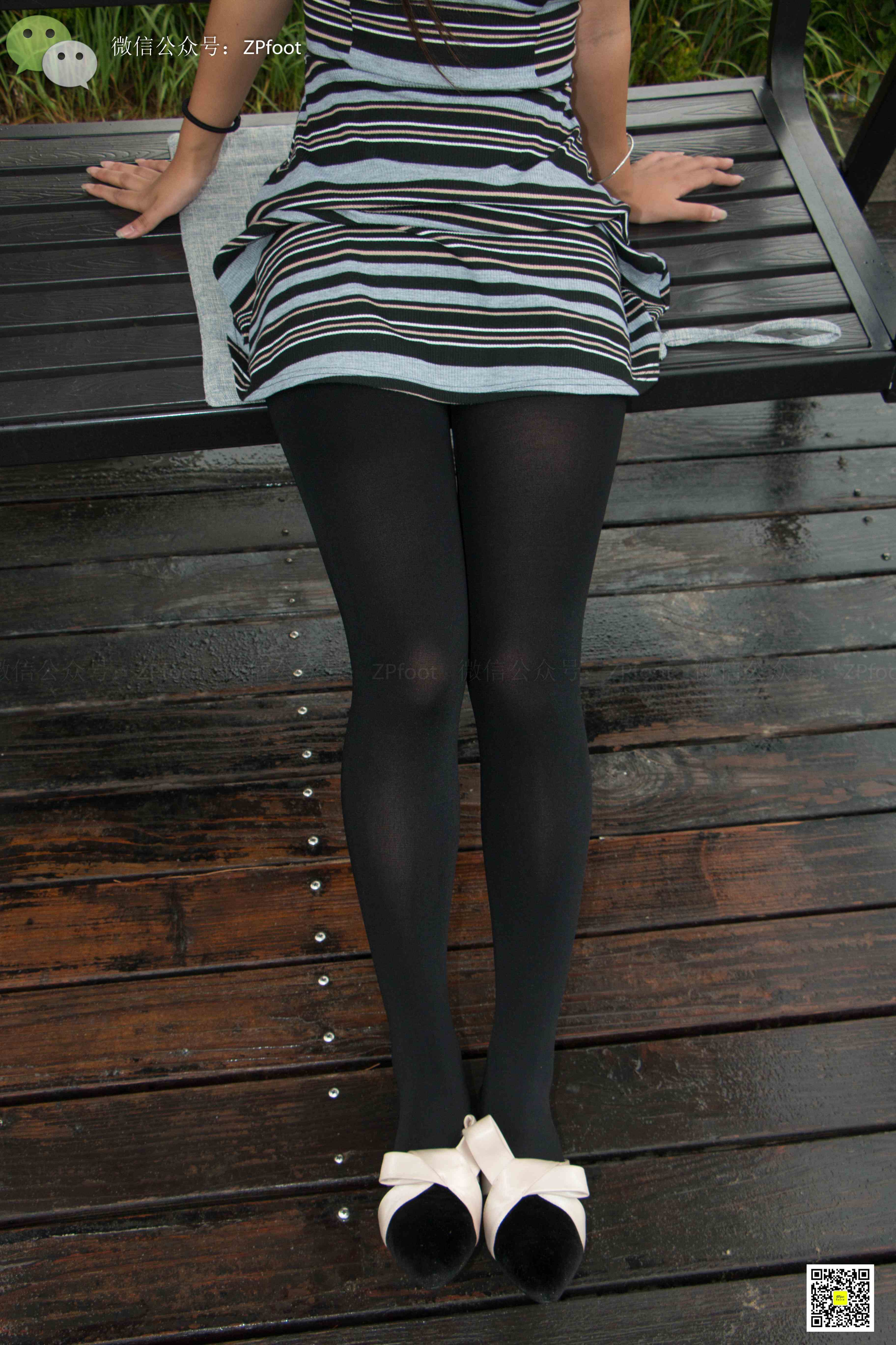 China Beauty Legs and feet 1136