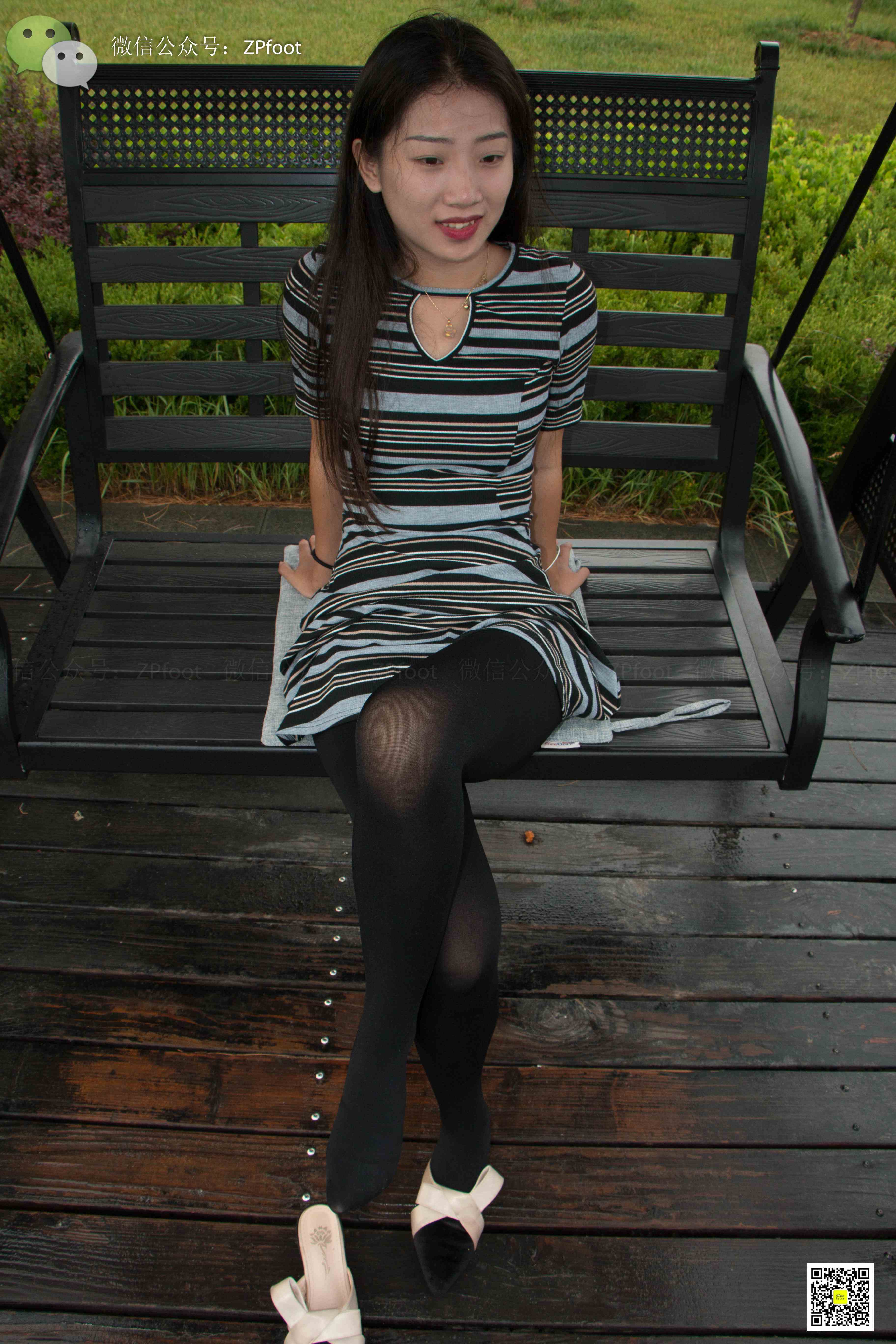 China Beauty Legs and feet 1136