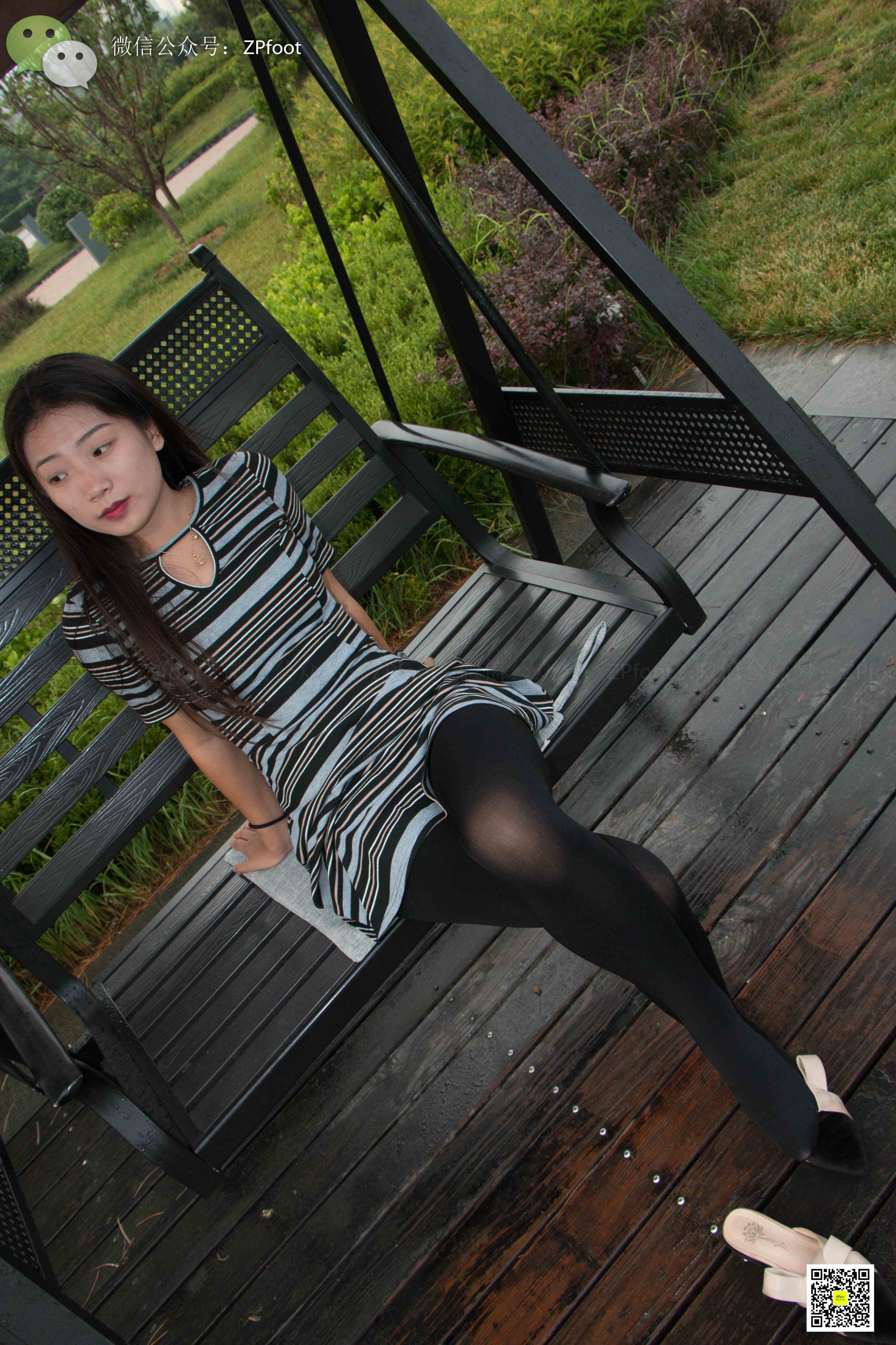 China Beauty Legs and feet 1136