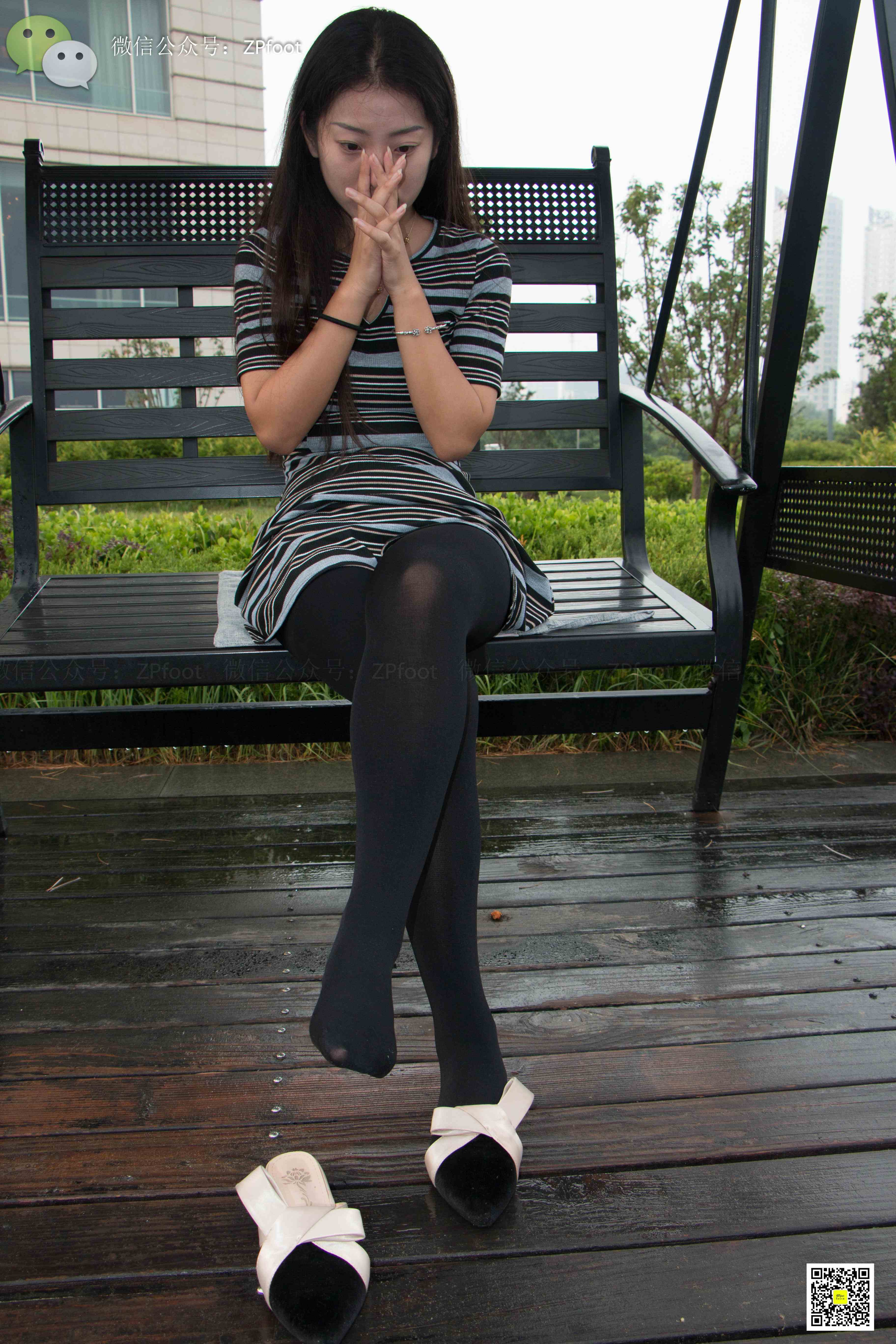 China Beauty Legs and feet 1136