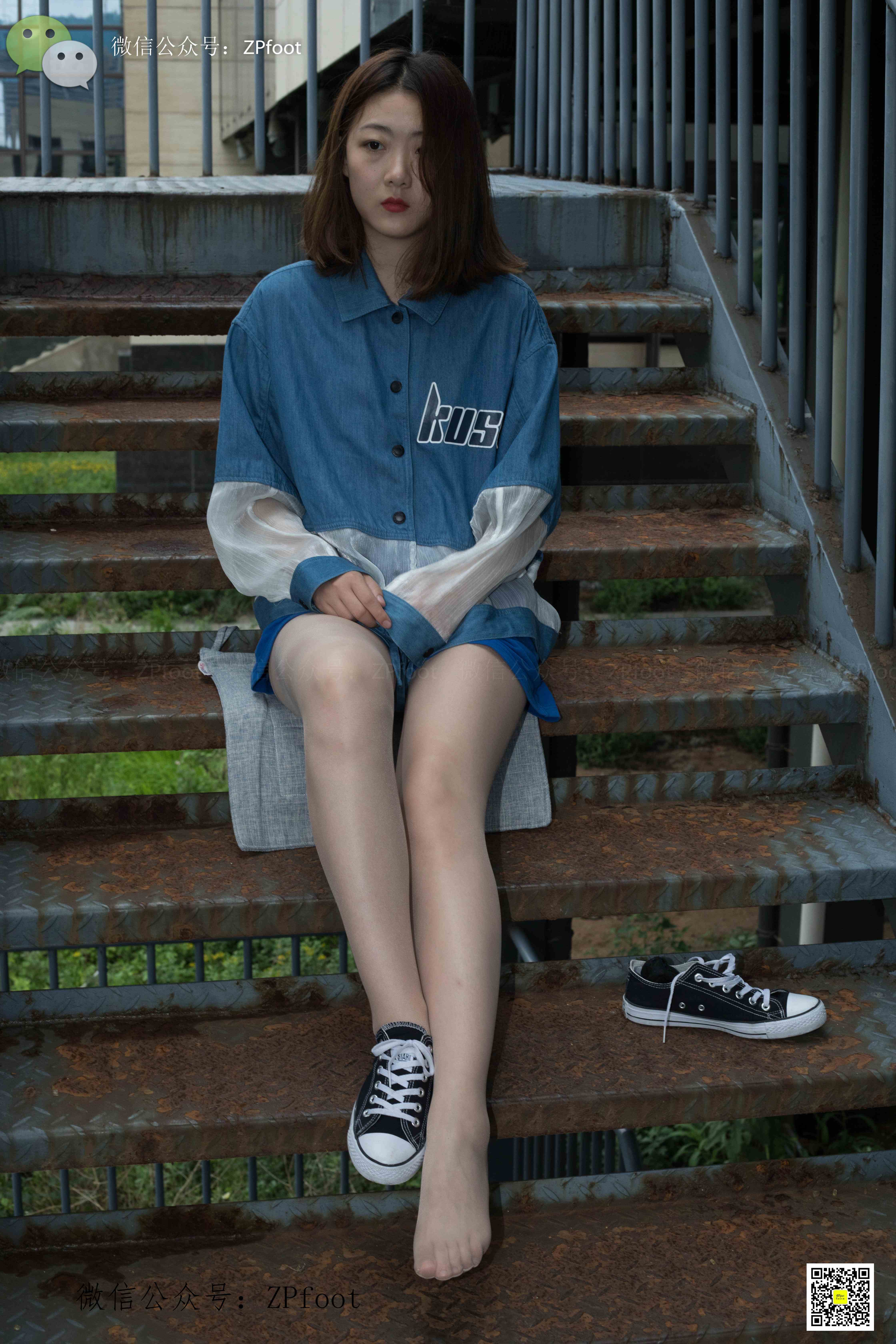 China Beauty Legs and feet 1137