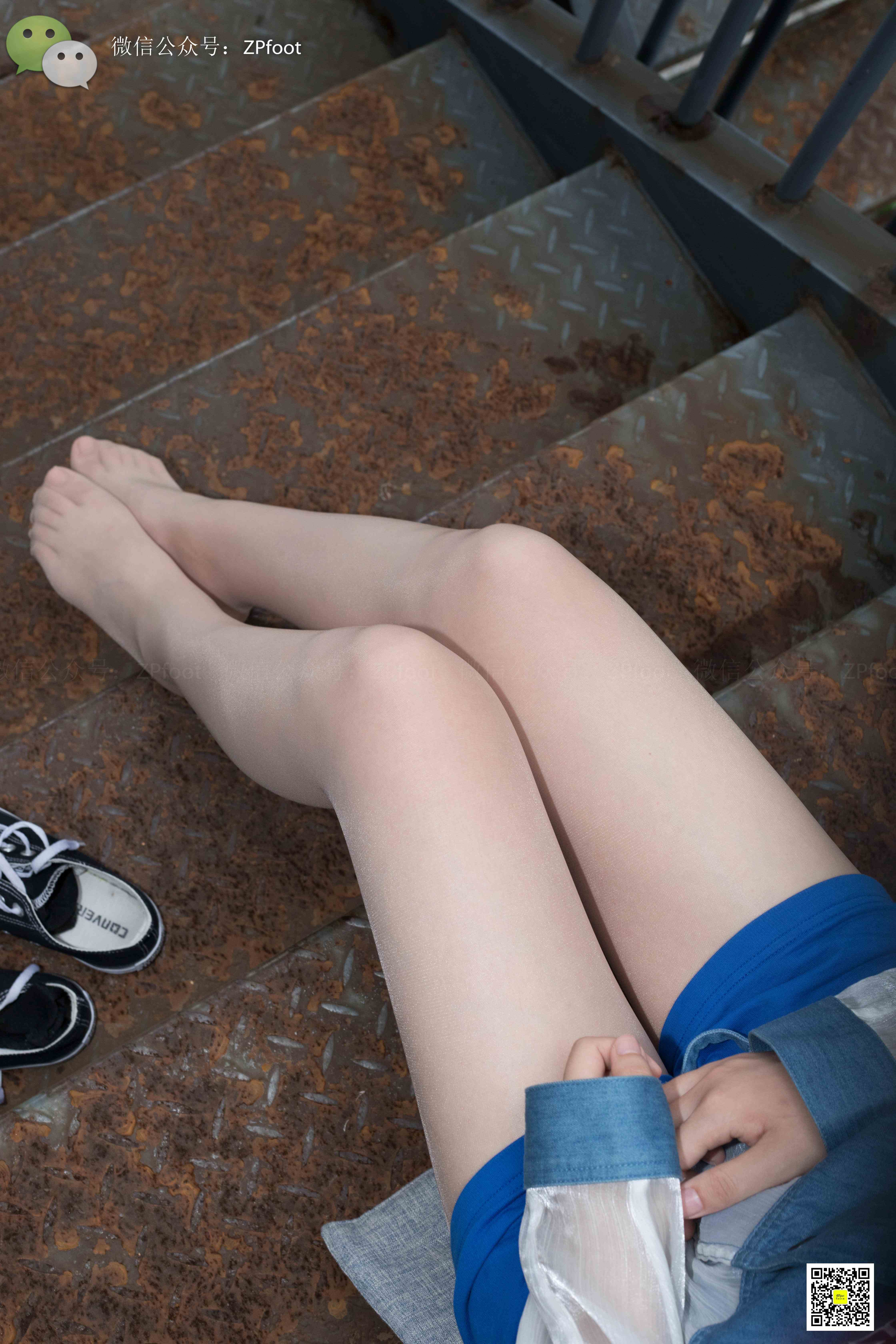 China Beauty Legs and feet 1137