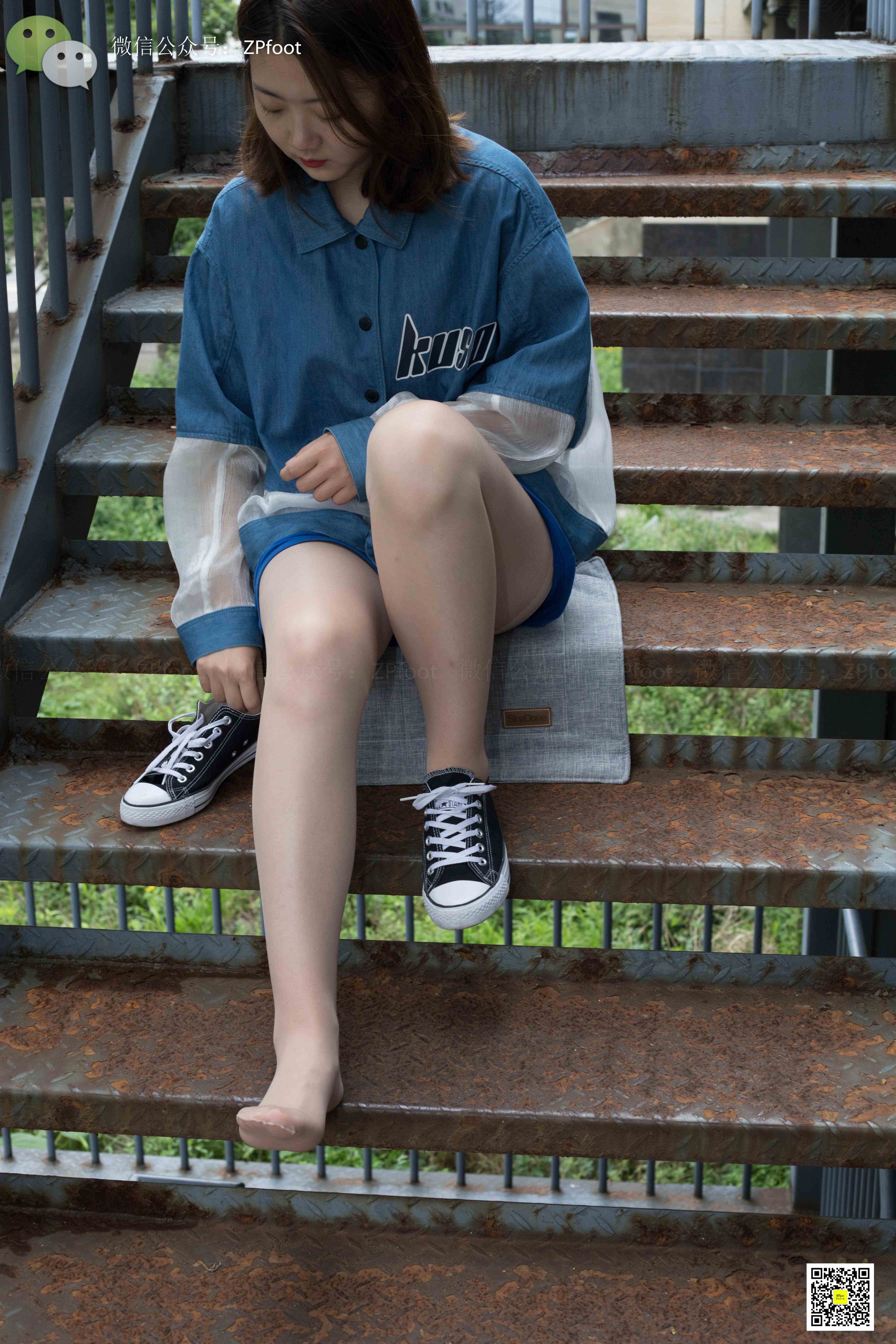 China Beauty Legs and feet 1137