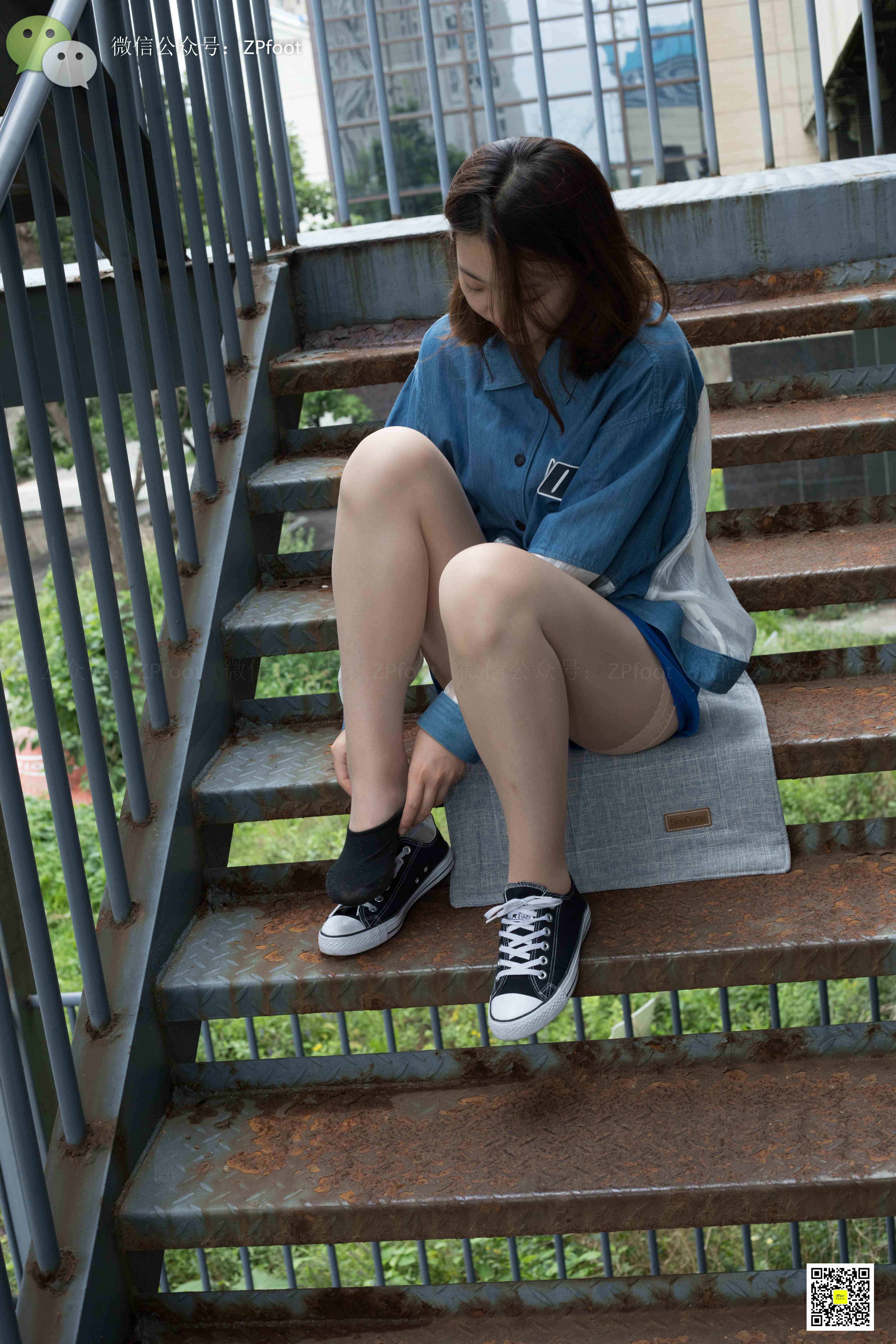 China Beauty Legs and feet 1137