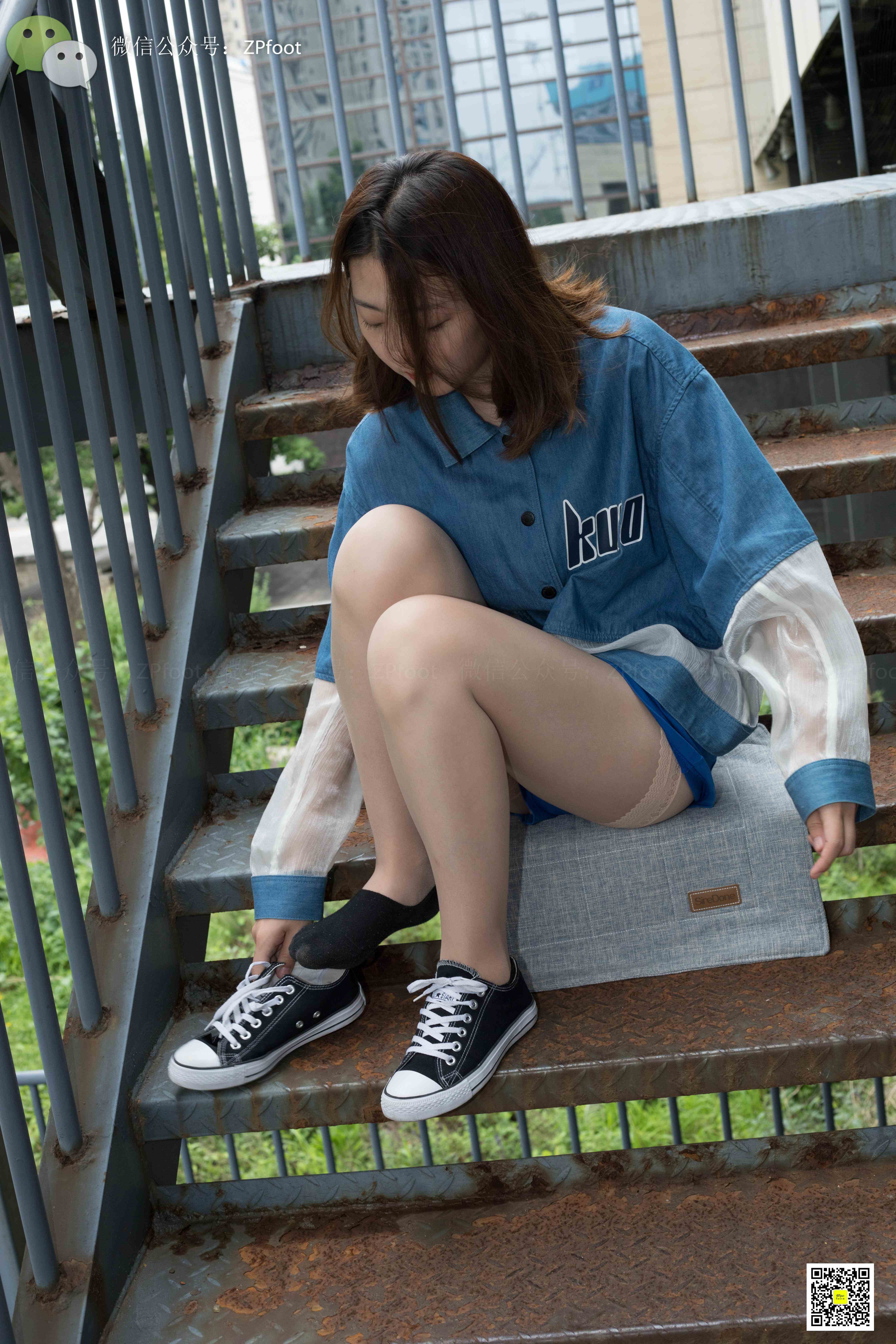 China Beauty Legs and feet 1137