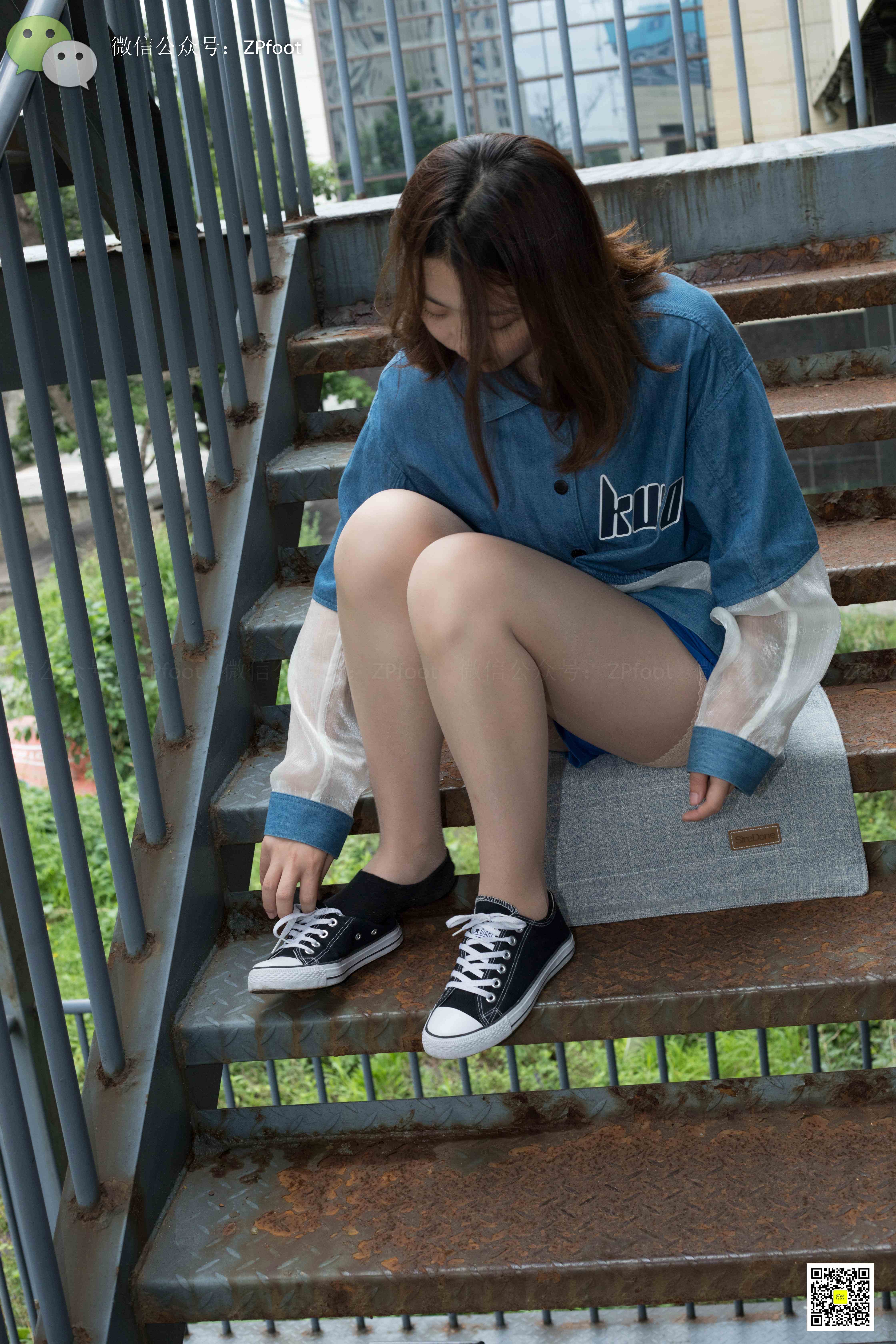 China Beauty Legs and feet 1137