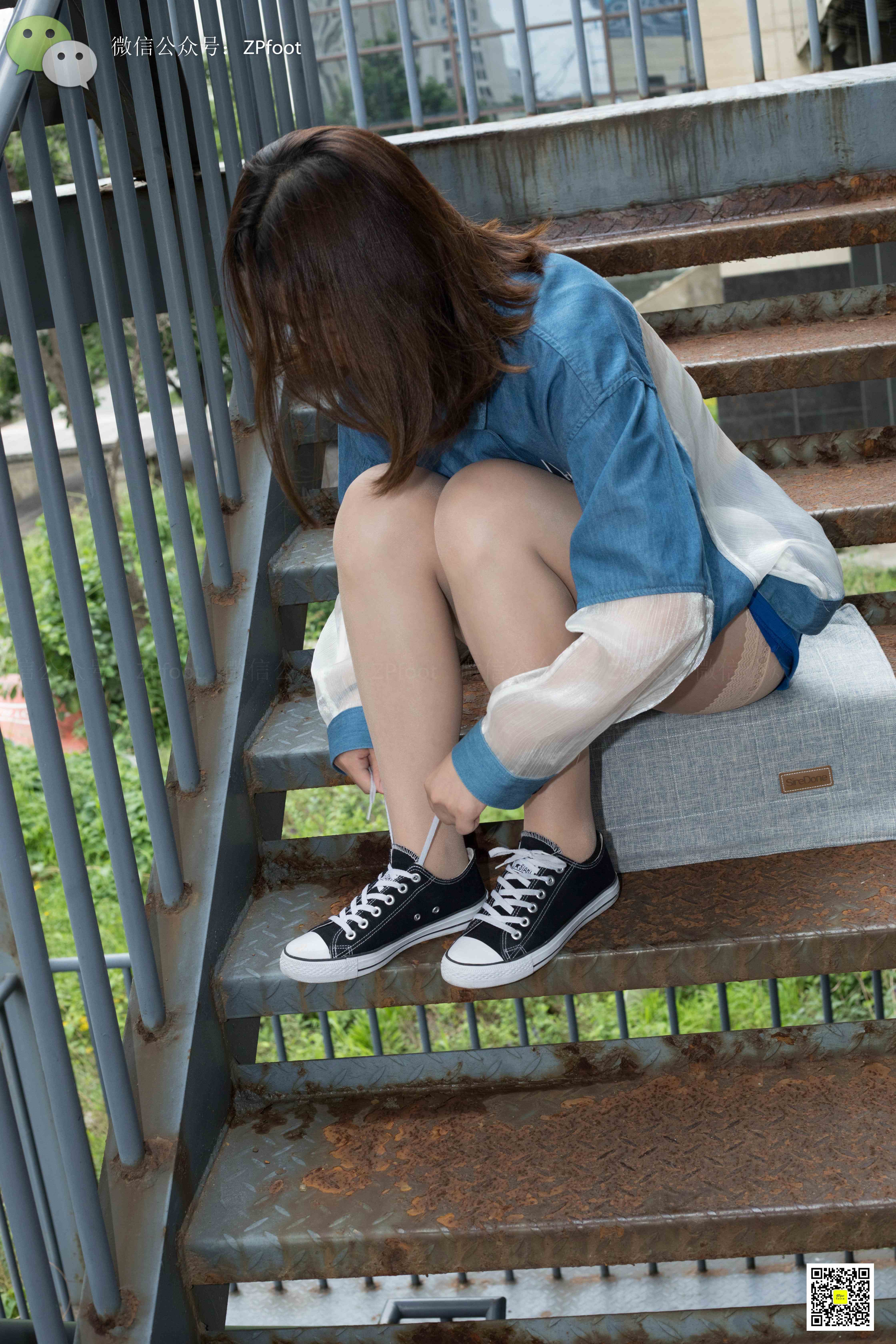 China Beauty Legs and feet 1137