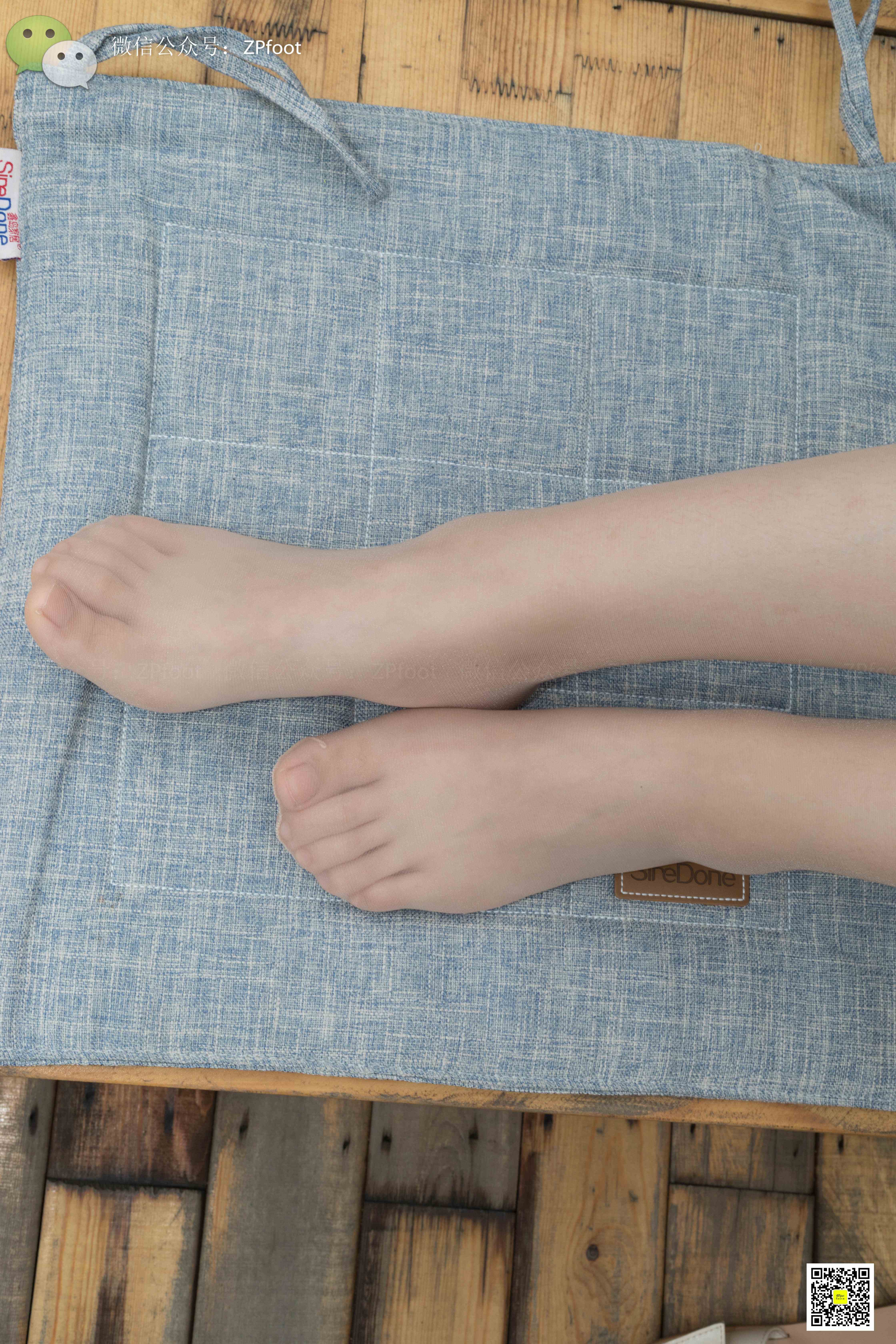 China Beauty Legs and feet 1138