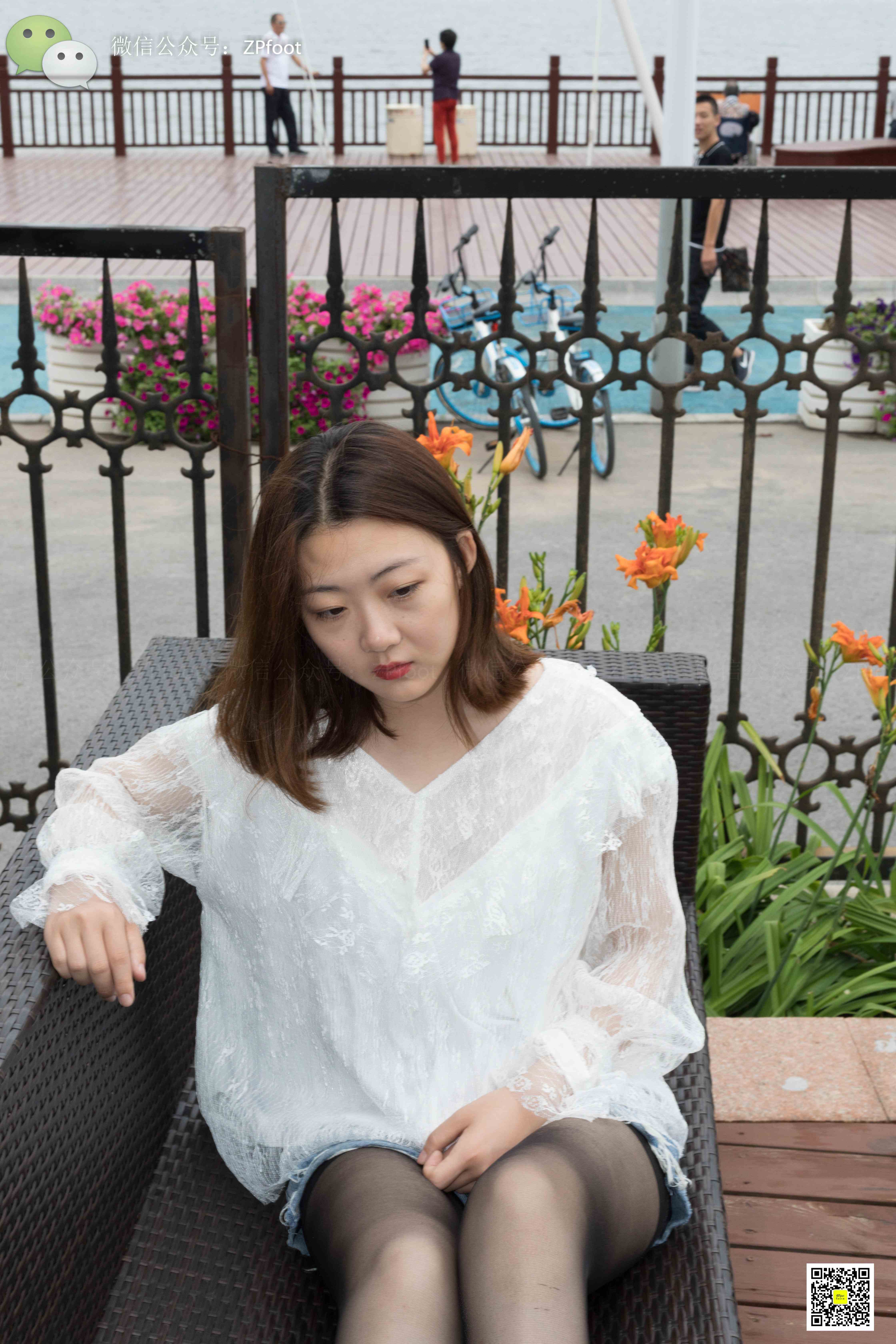 China Beauty Legs and feet 1139