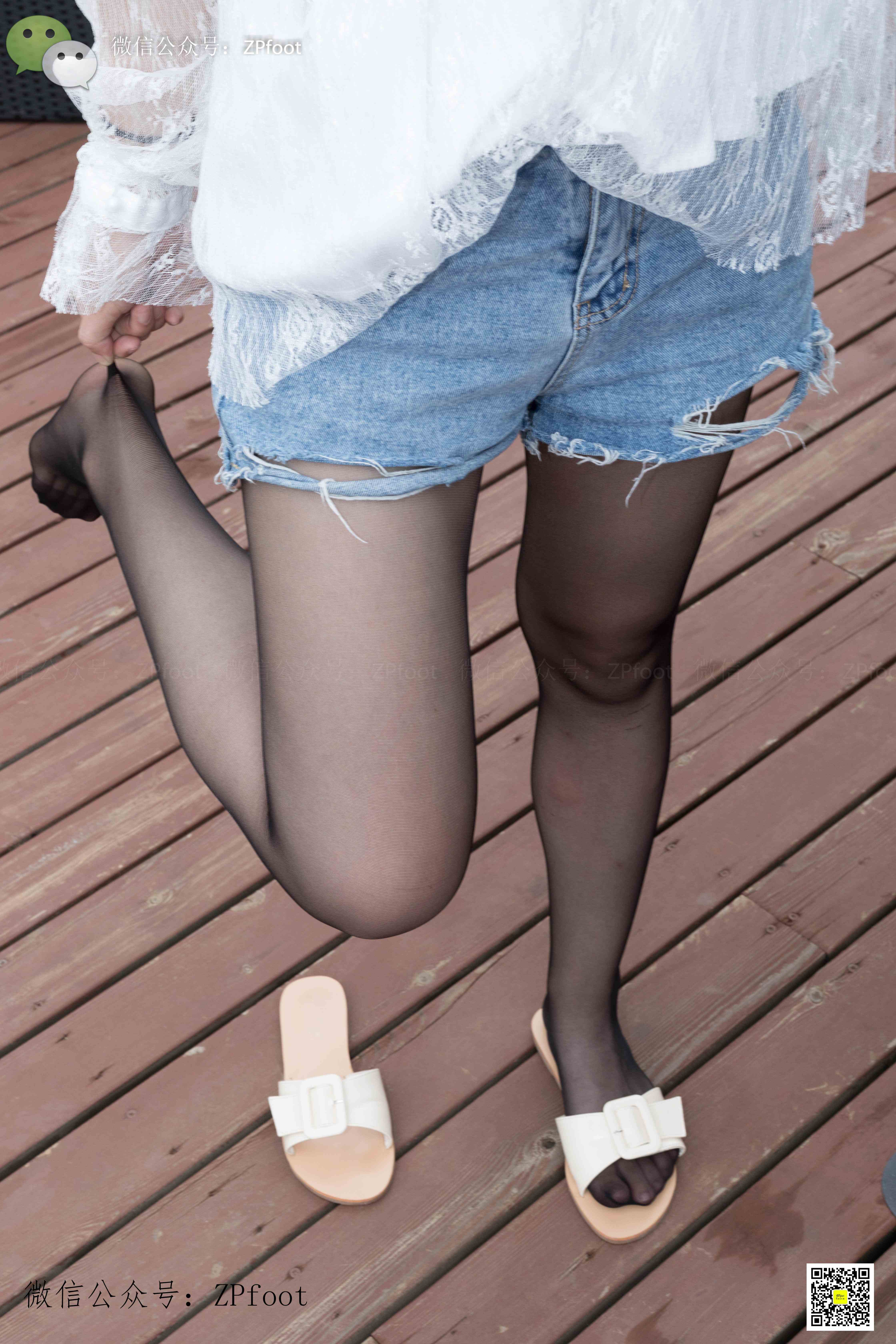 China Beauty Legs and feet 1139