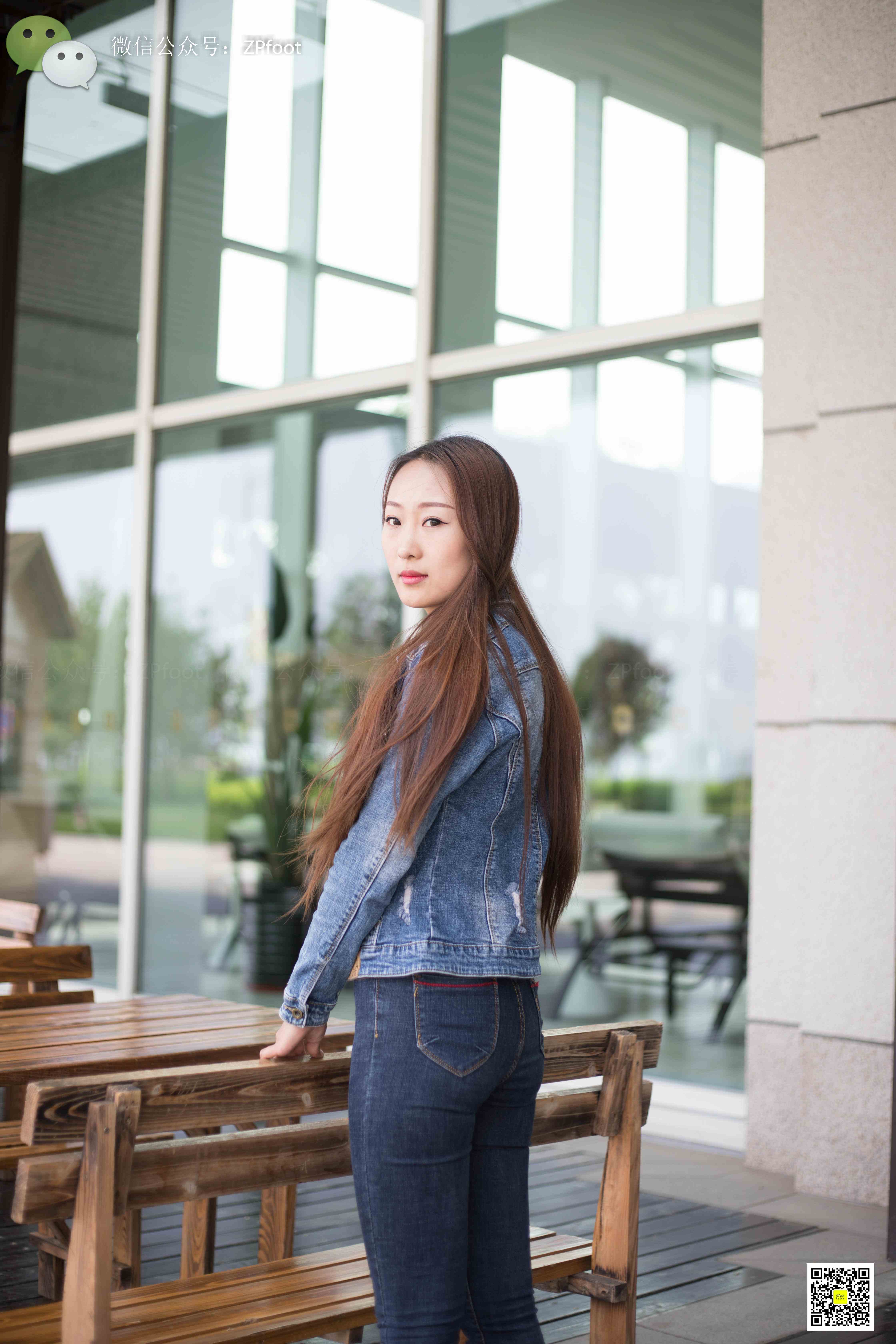 China Beauty Legs and feet 1140