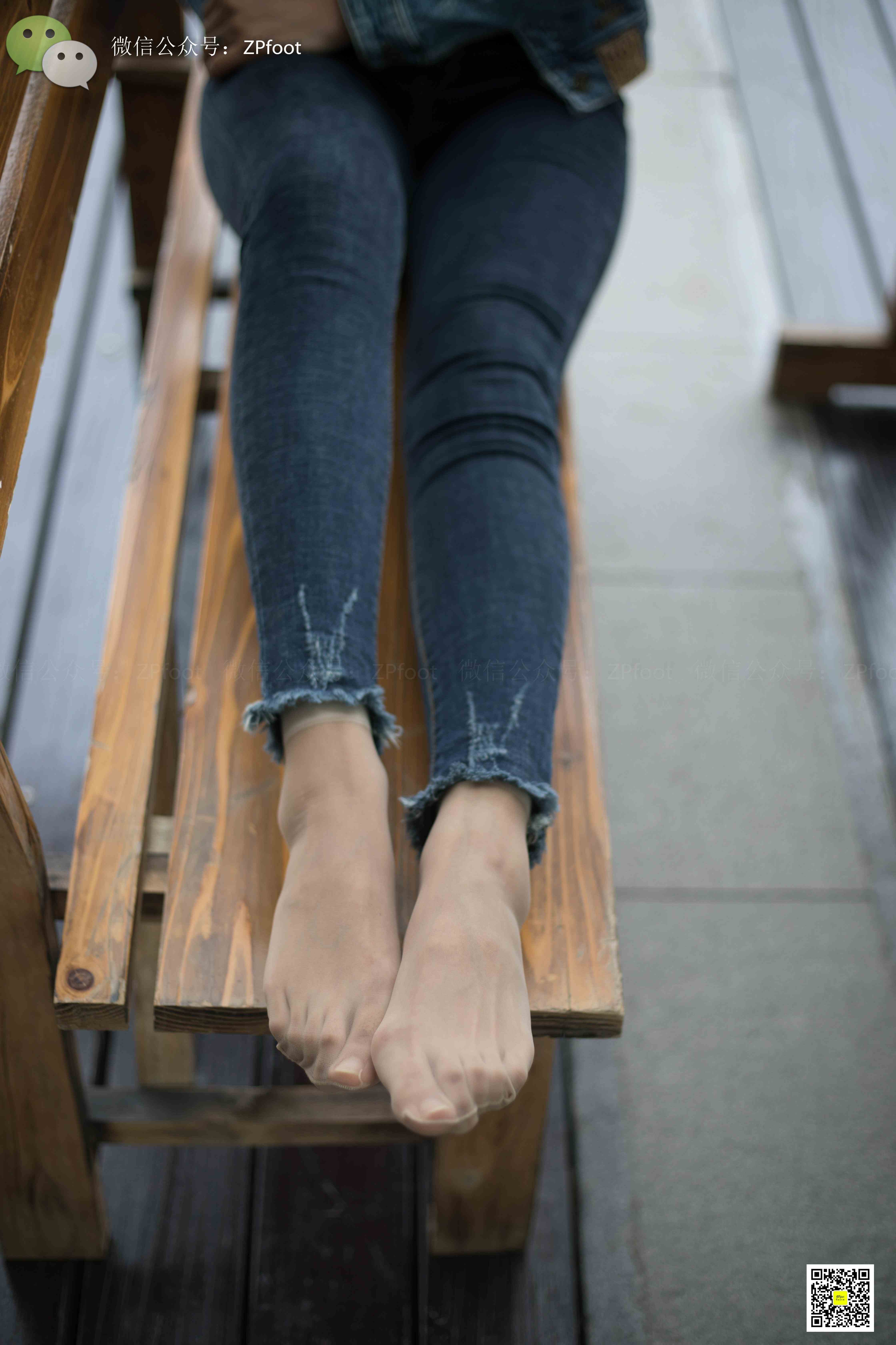 China Beauty Legs and feet 1140