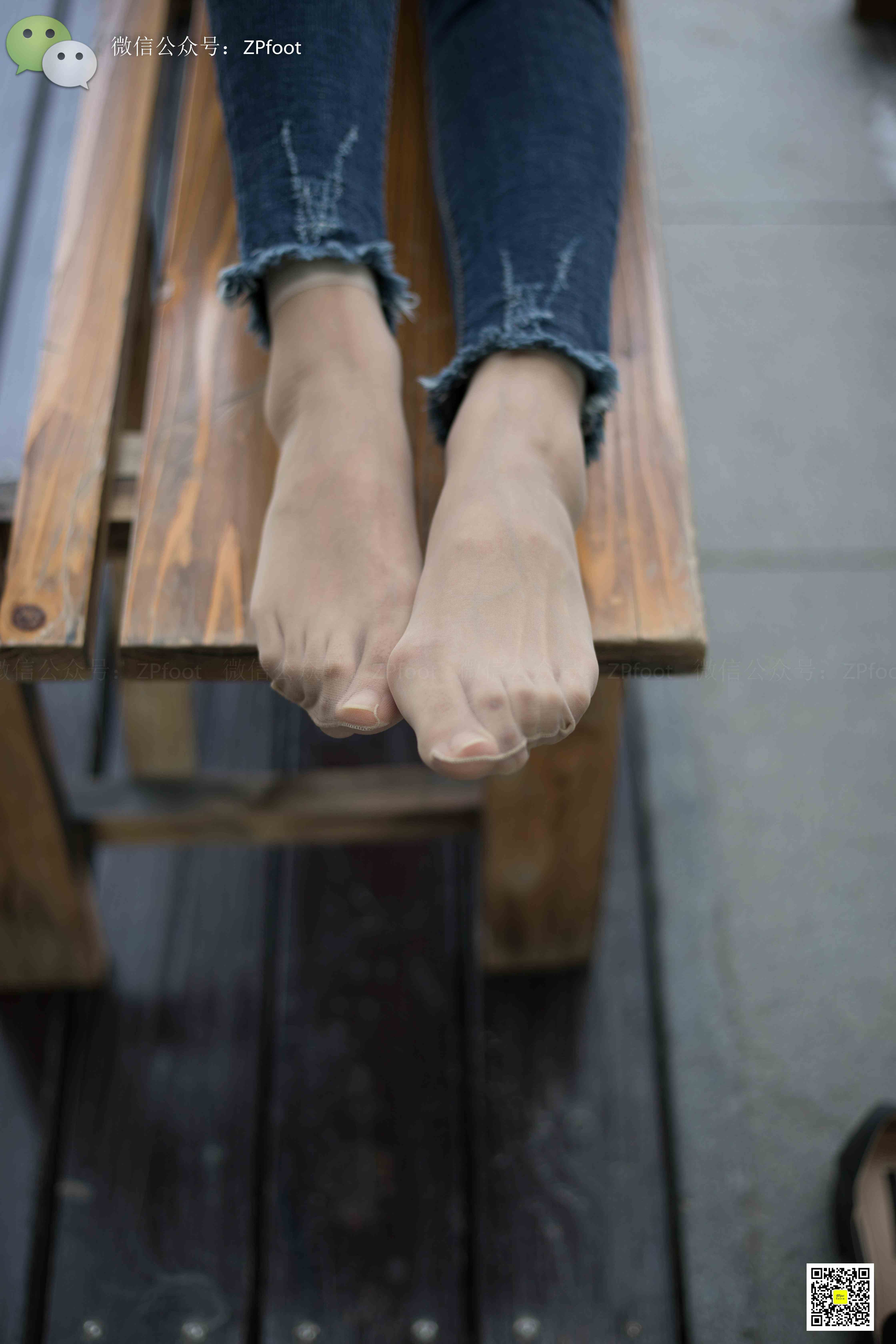 China Beauty Legs and feet 1140