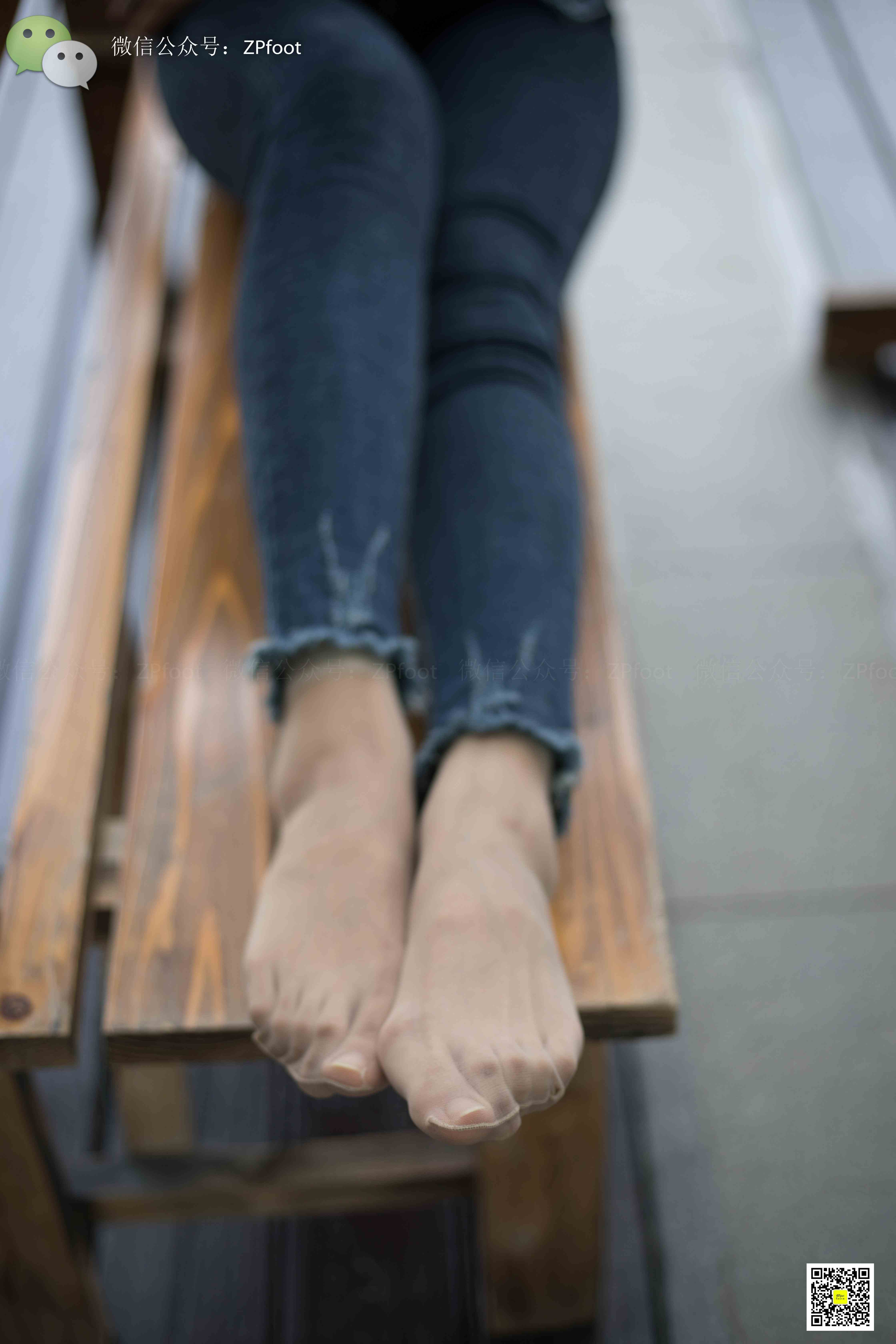 China Beauty Legs and feet 1140