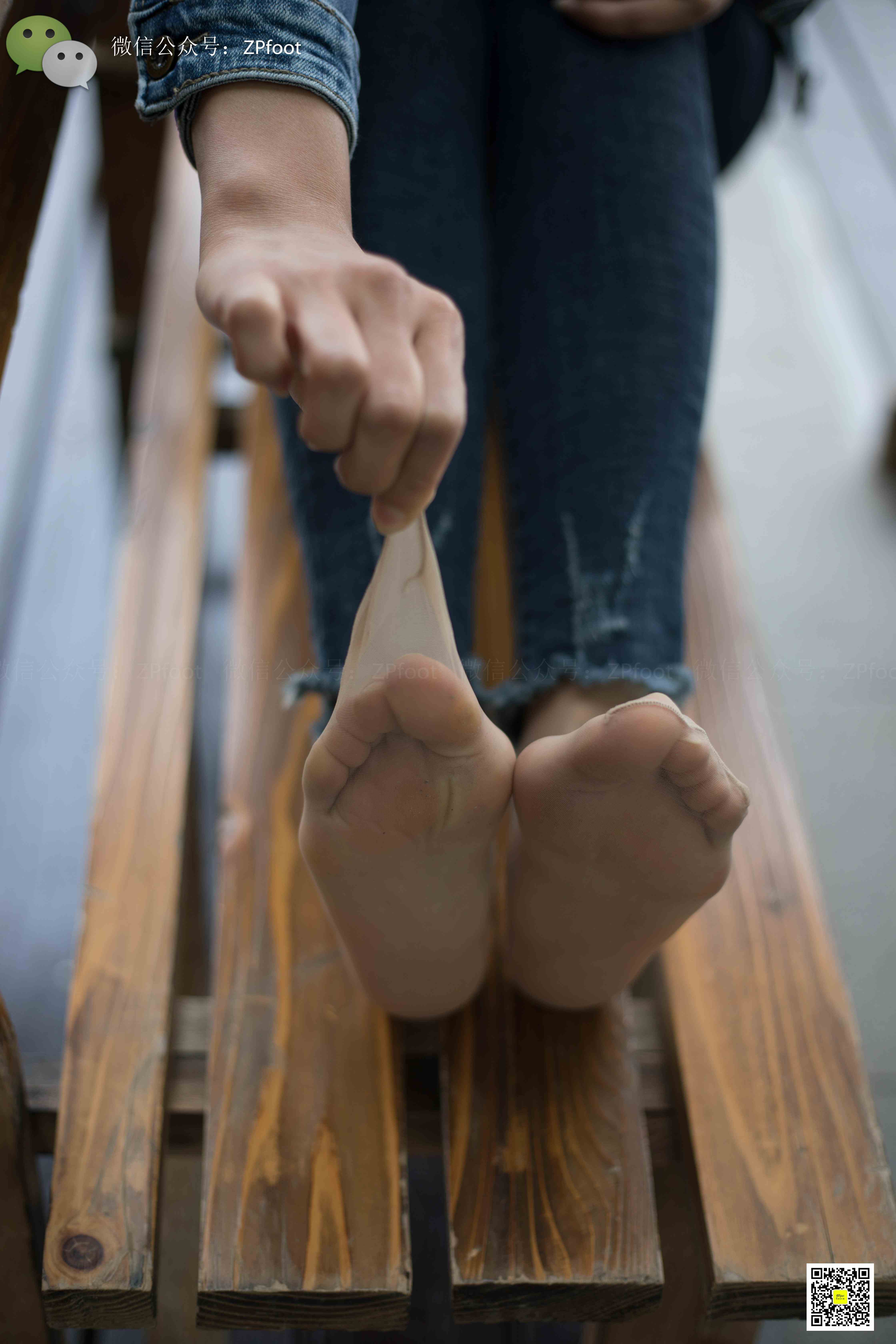 China Beauty Legs and feet 1140