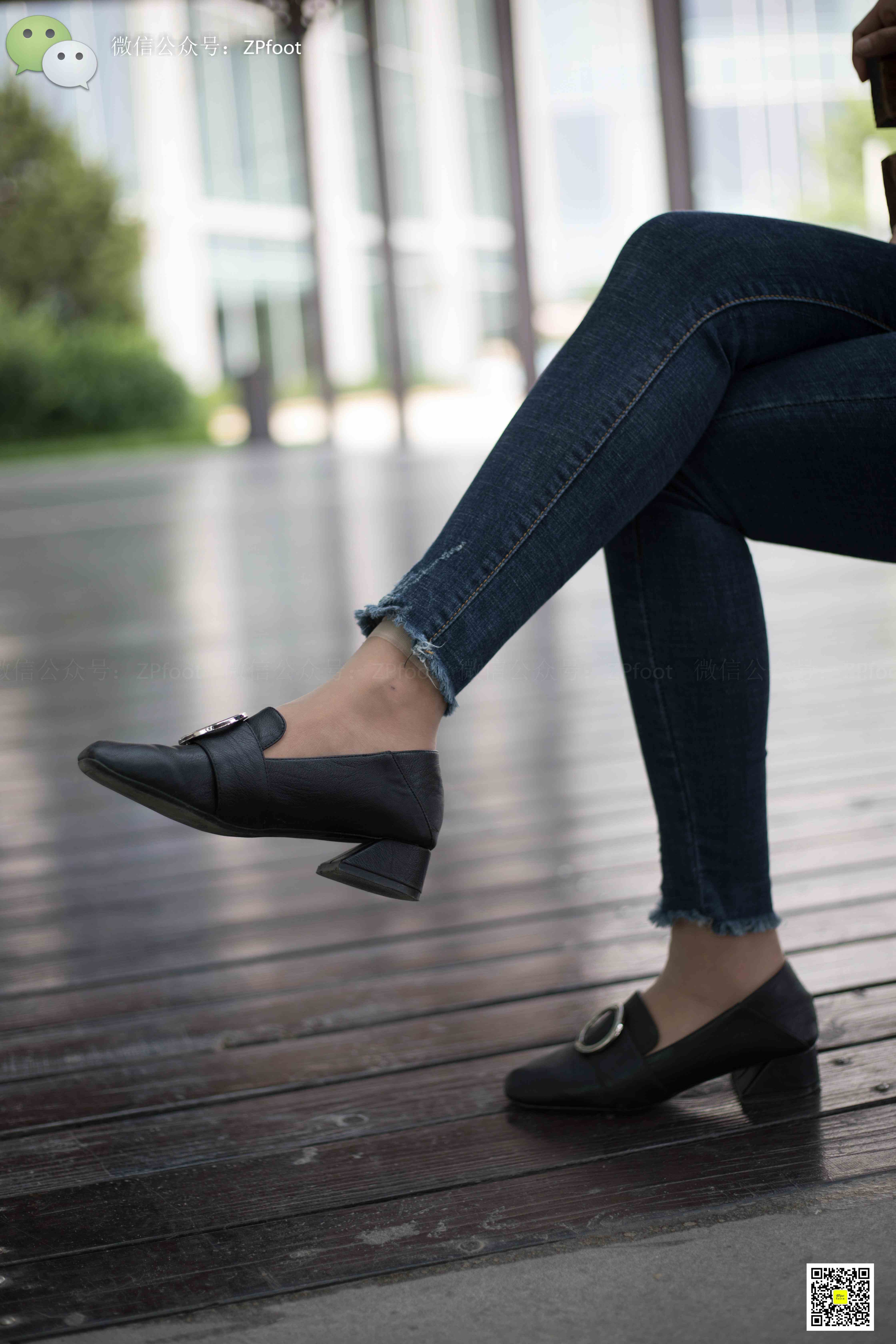 China Beauty Legs and feet 1140