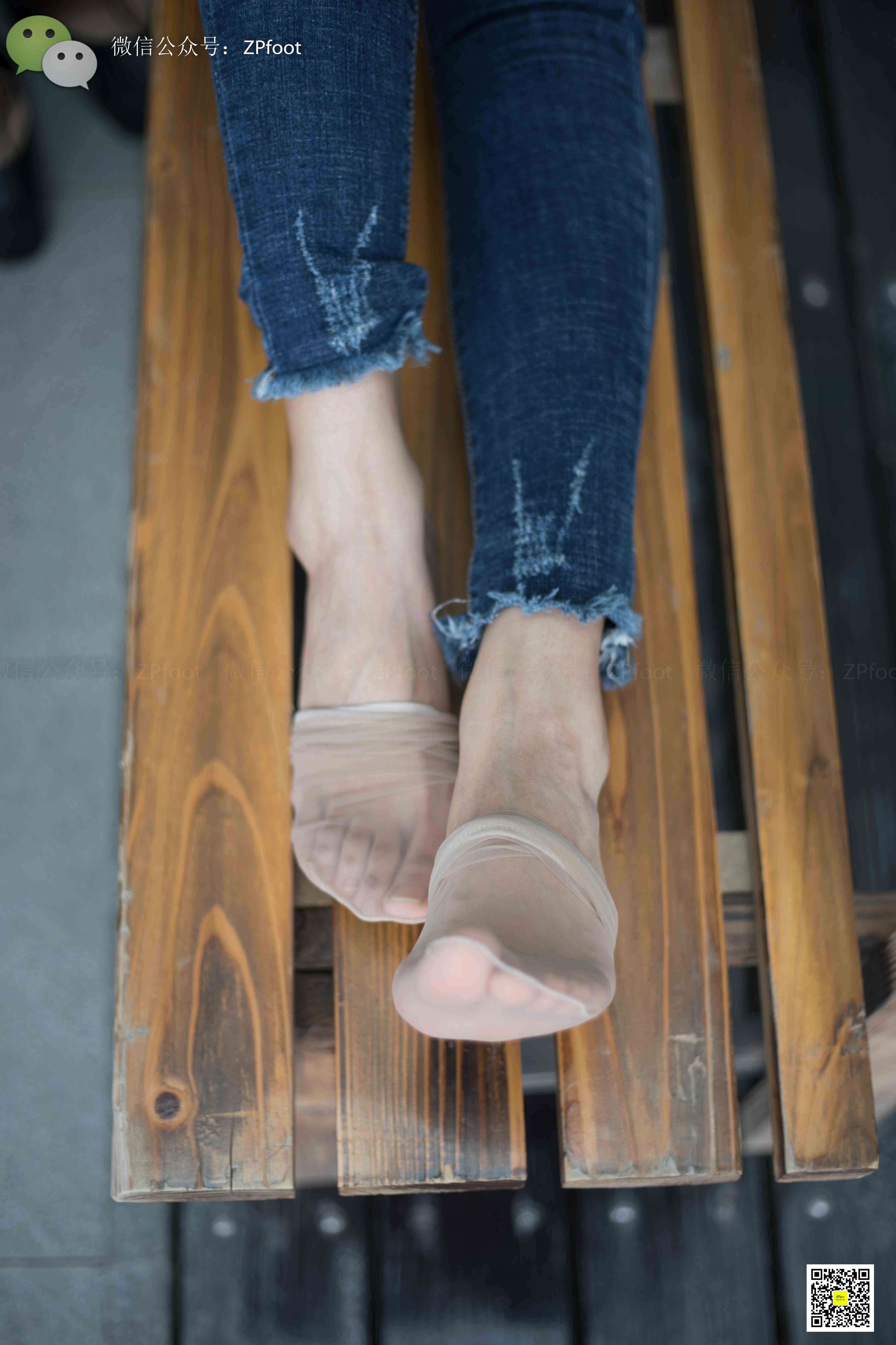 China Beauty Legs and feet 1140