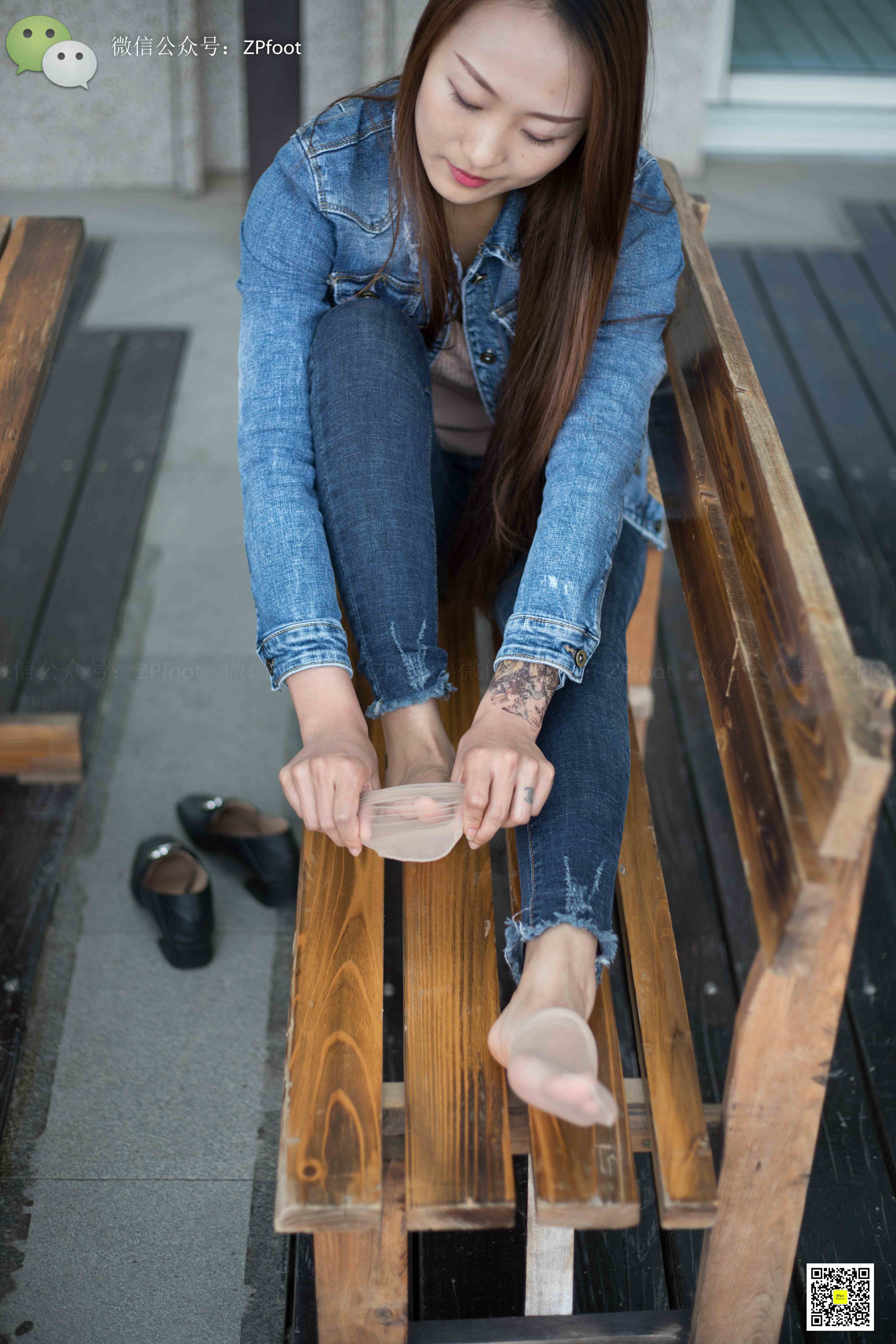 China Beauty Legs and feet 1140