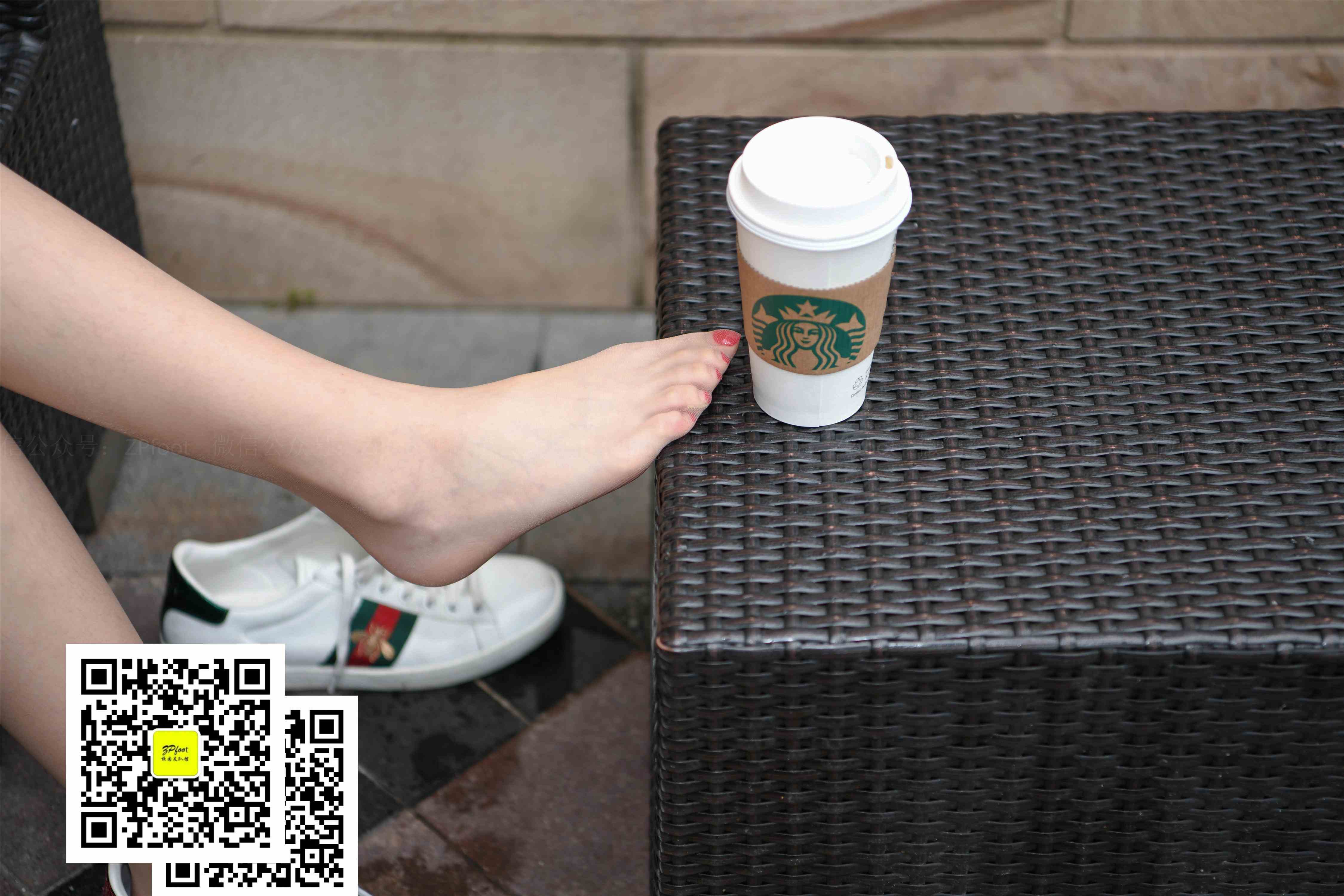 China Beauty Legs and feet 1141