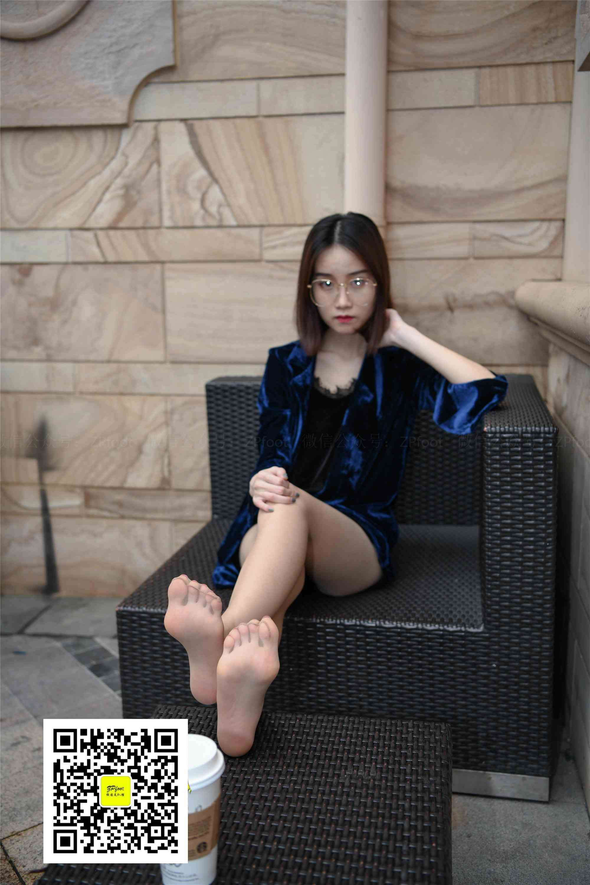 China Beauty Legs and feet 1141