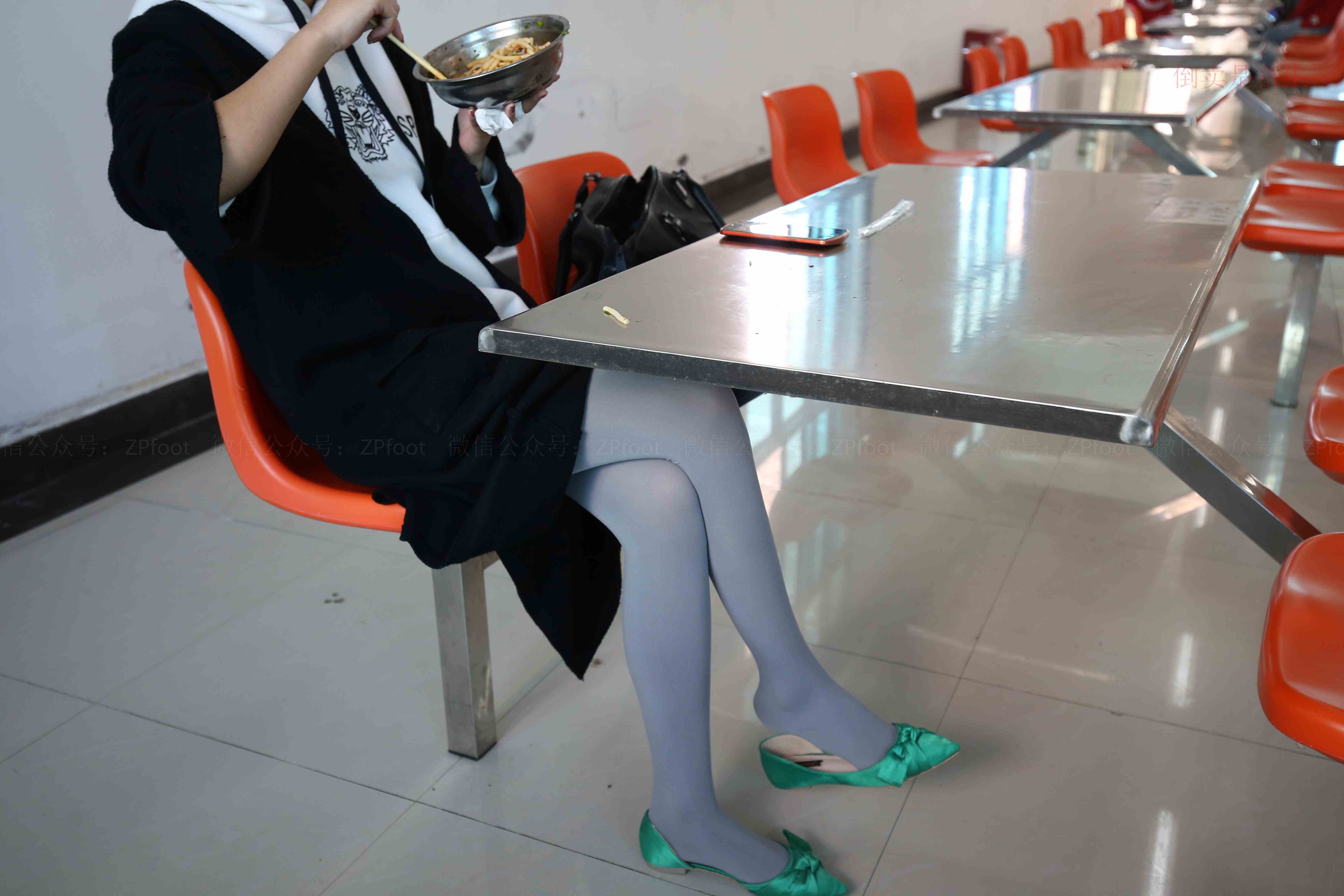 China Beauty Legs and feet 1143