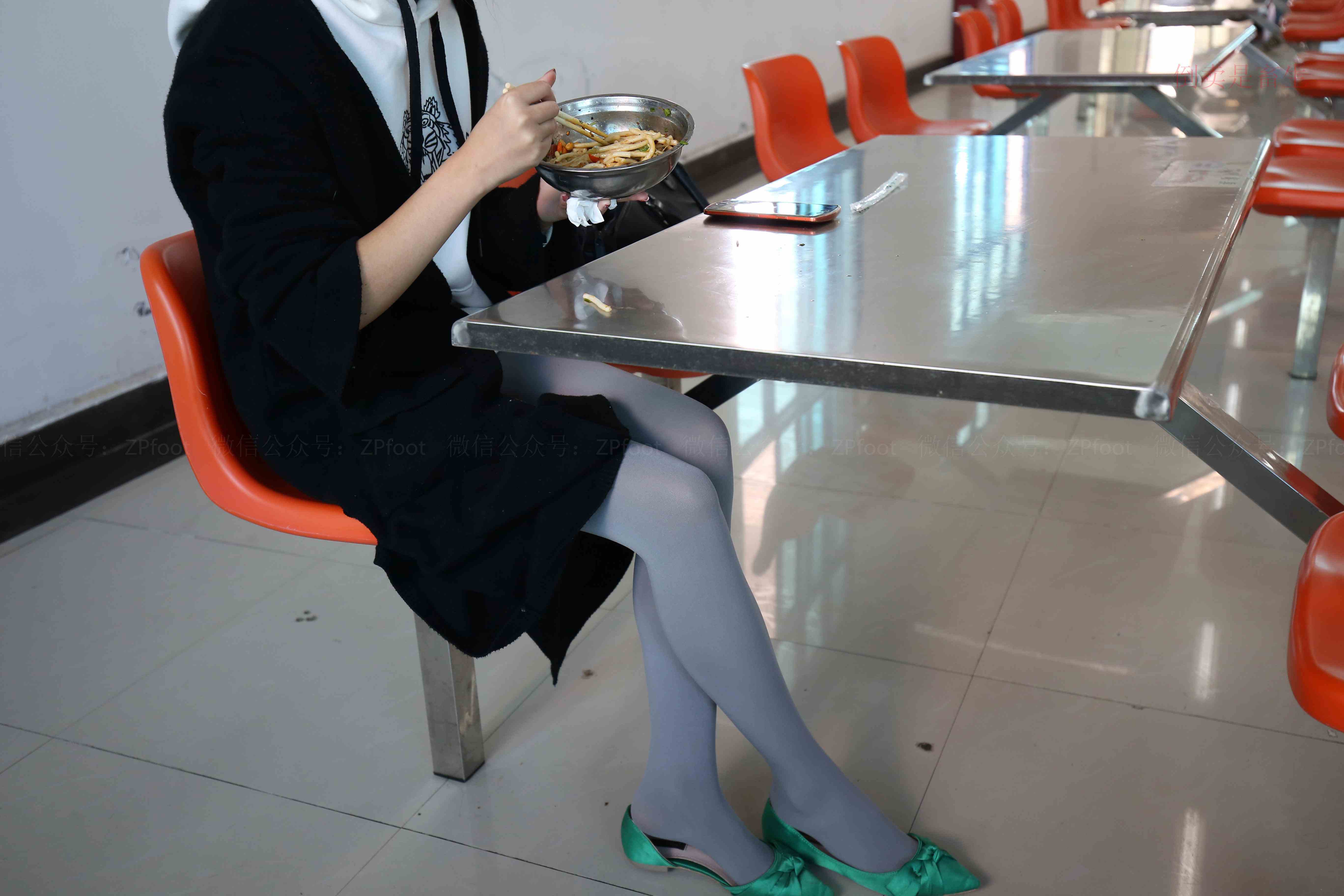 China Beauty Legs and feet 1143