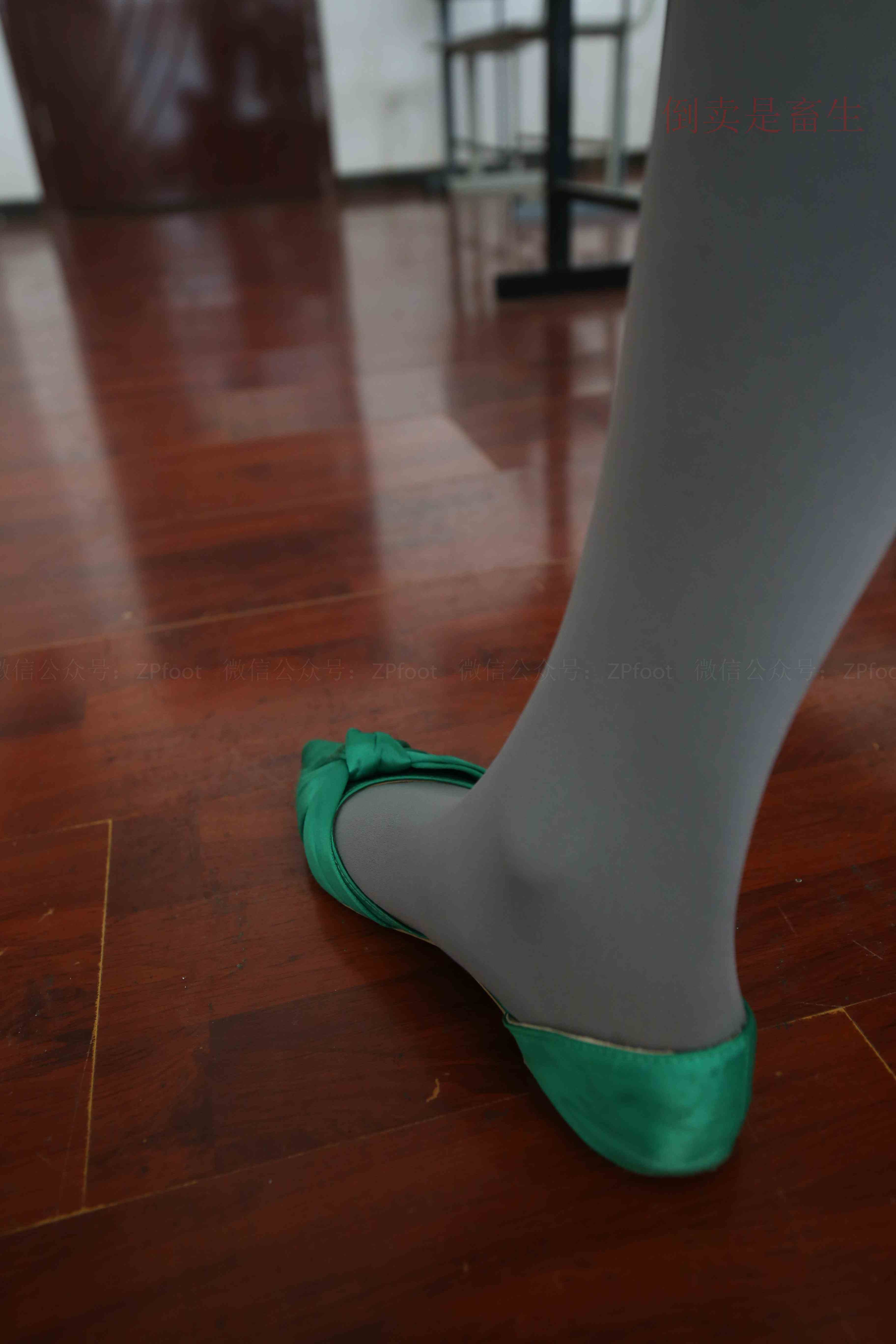 China Beauty Legs and feet 1143