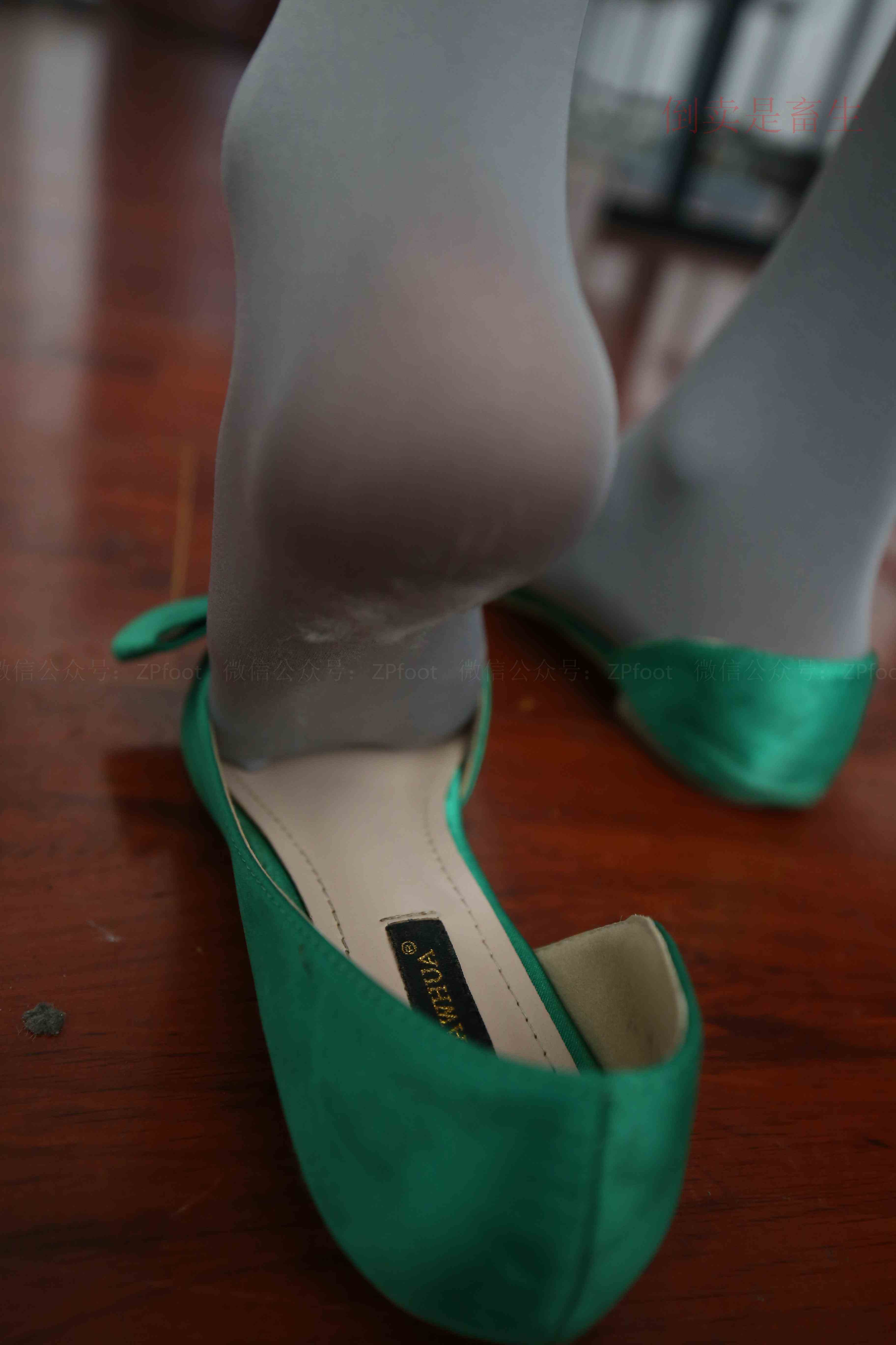 China Beauty Legs and feet 1143