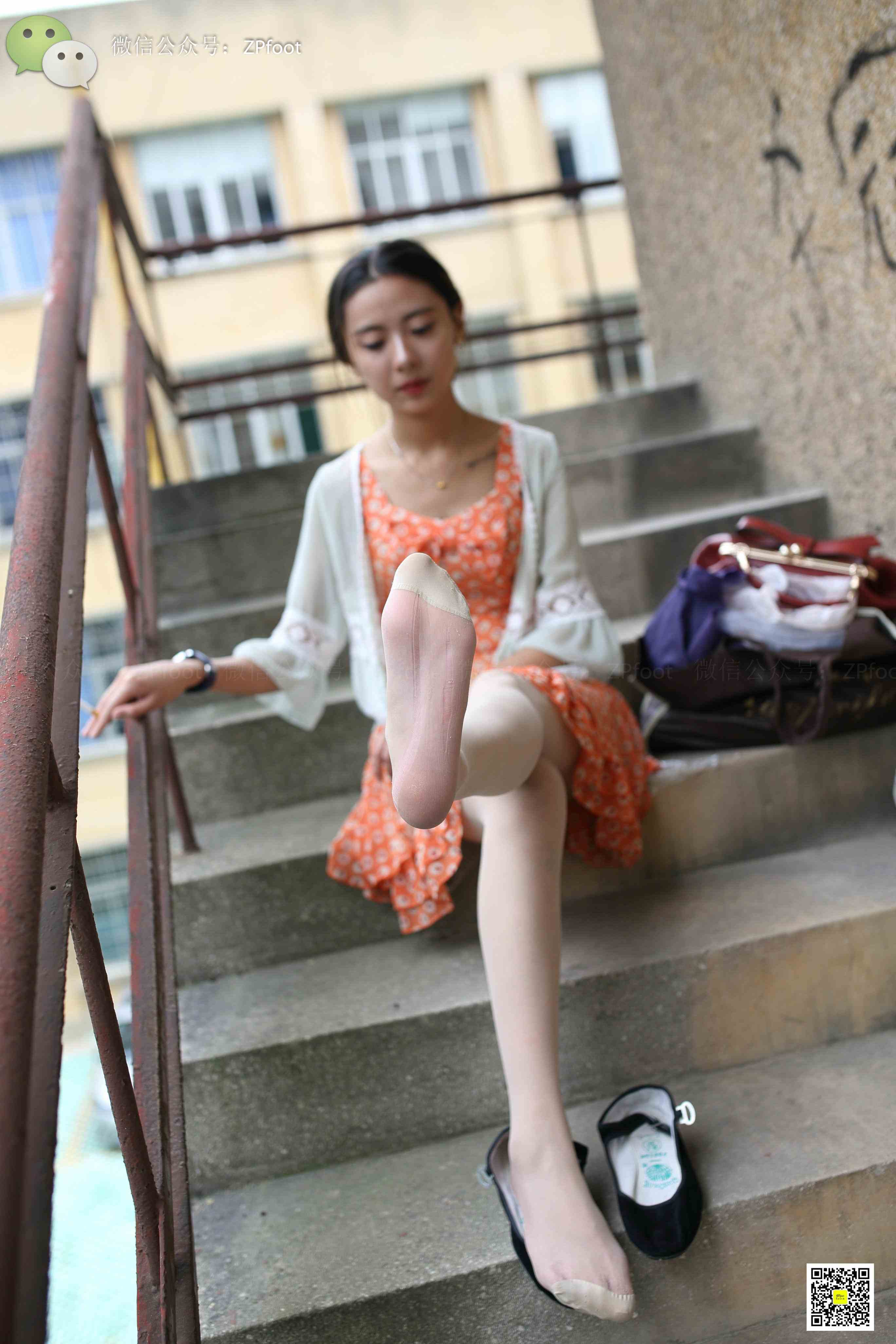 China Beauty Legs and feet 1144