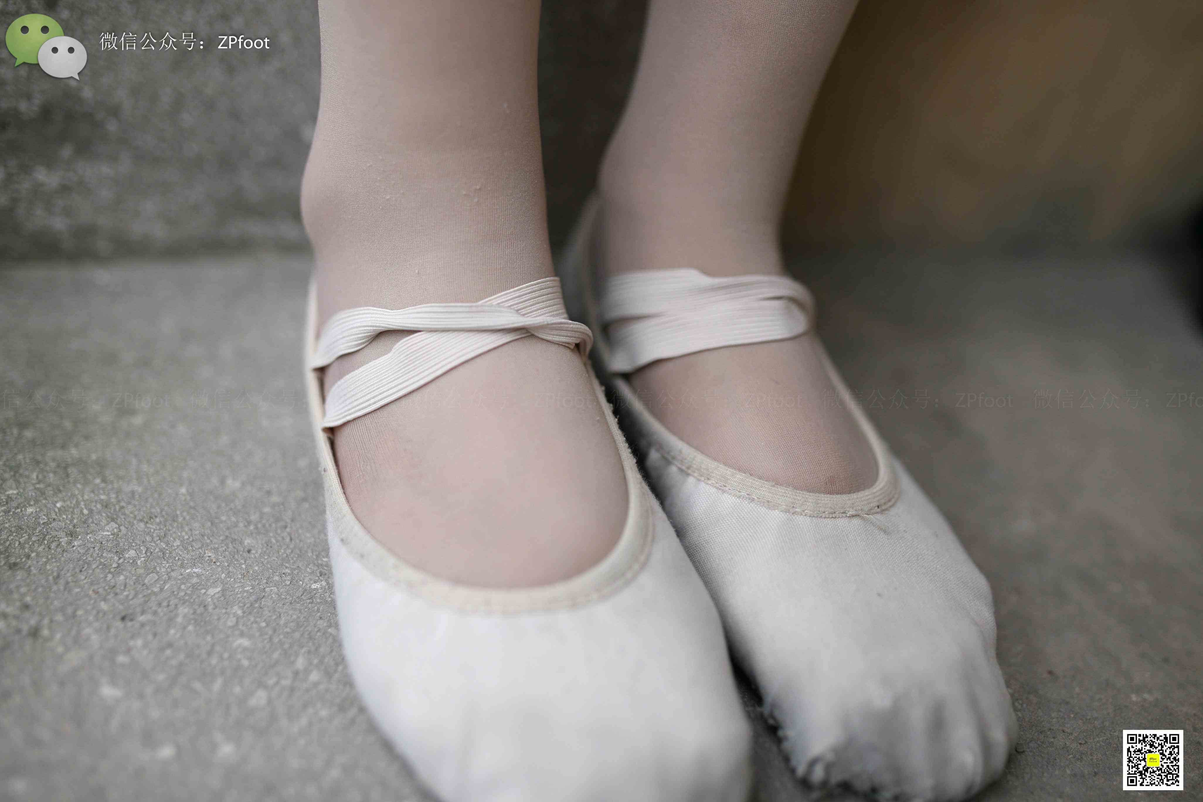 China Beauty Legs and feet 1144