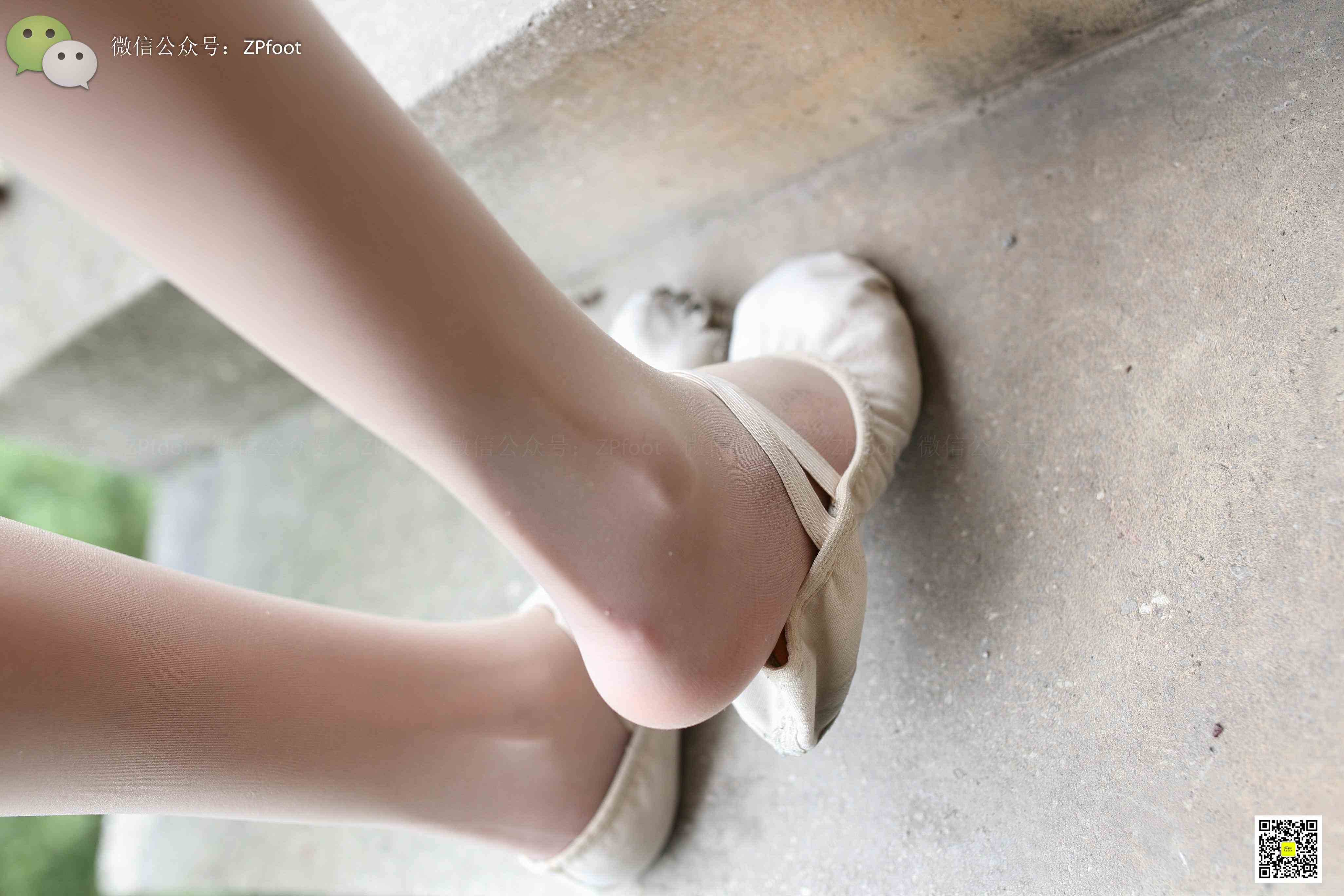 China Beauty Legs and feet 1144