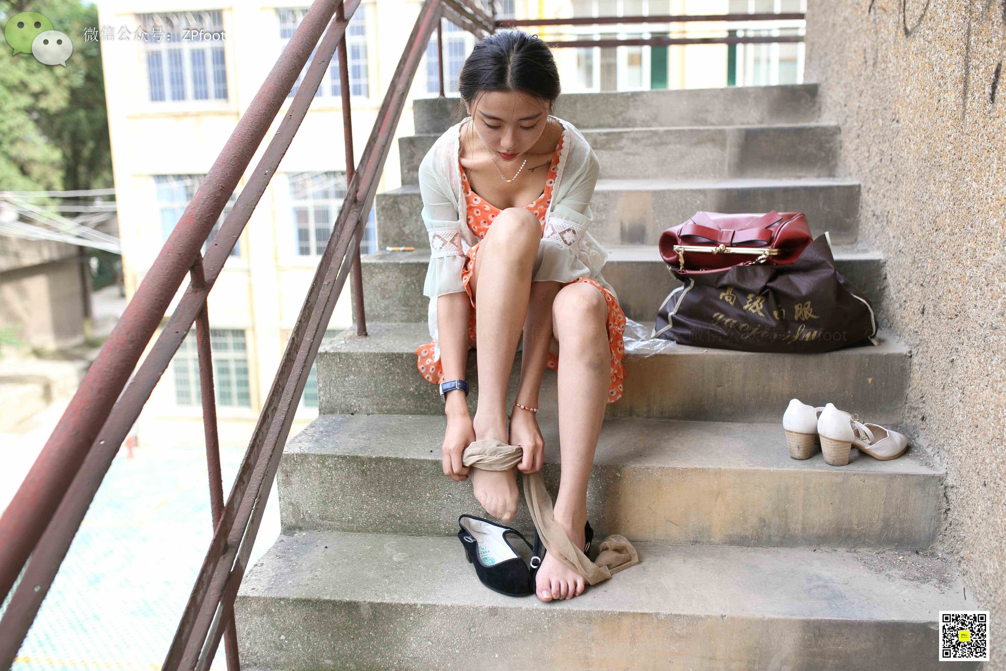 China Beauty Legs and feet 1144