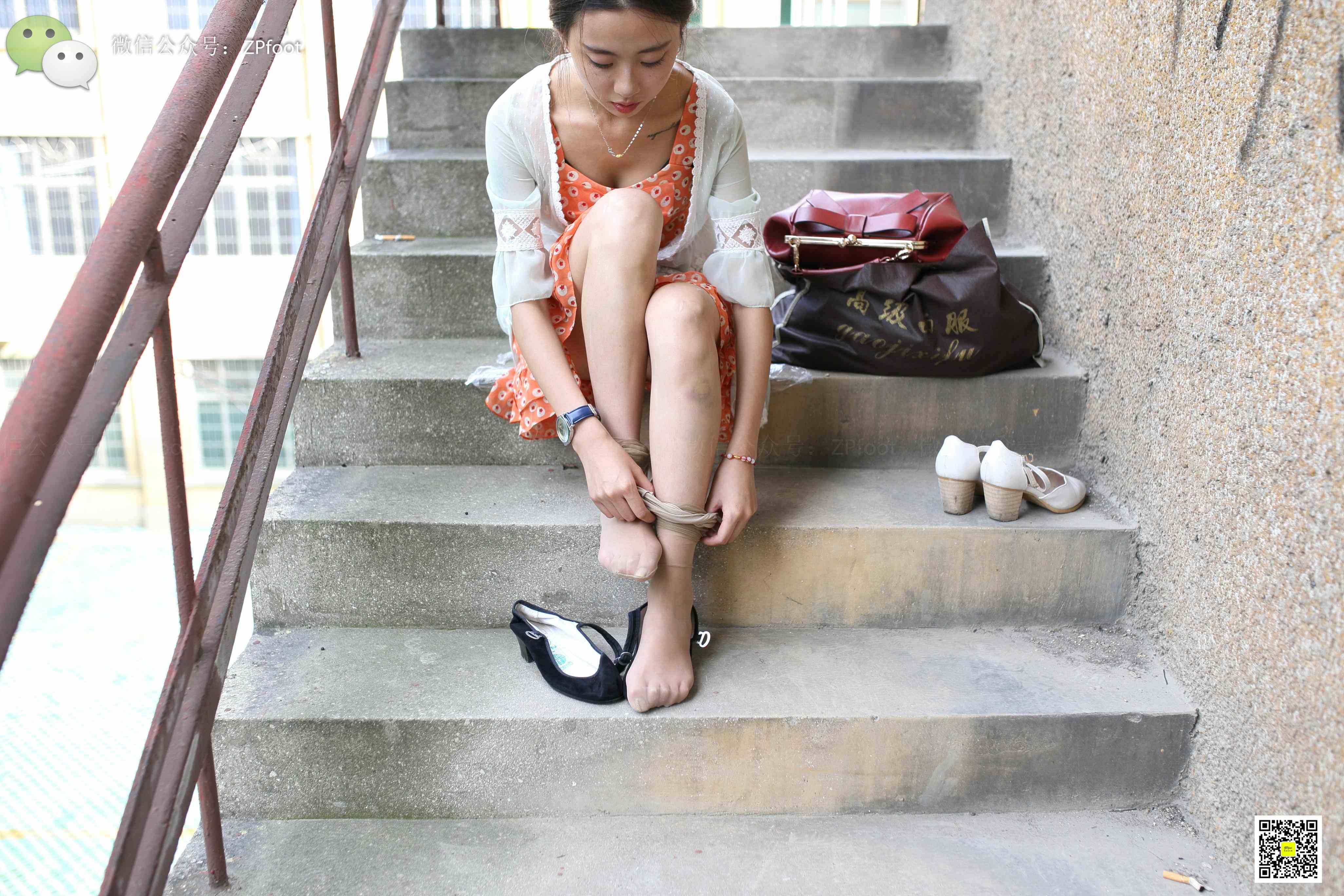 China Beauty Legs and feet 1144