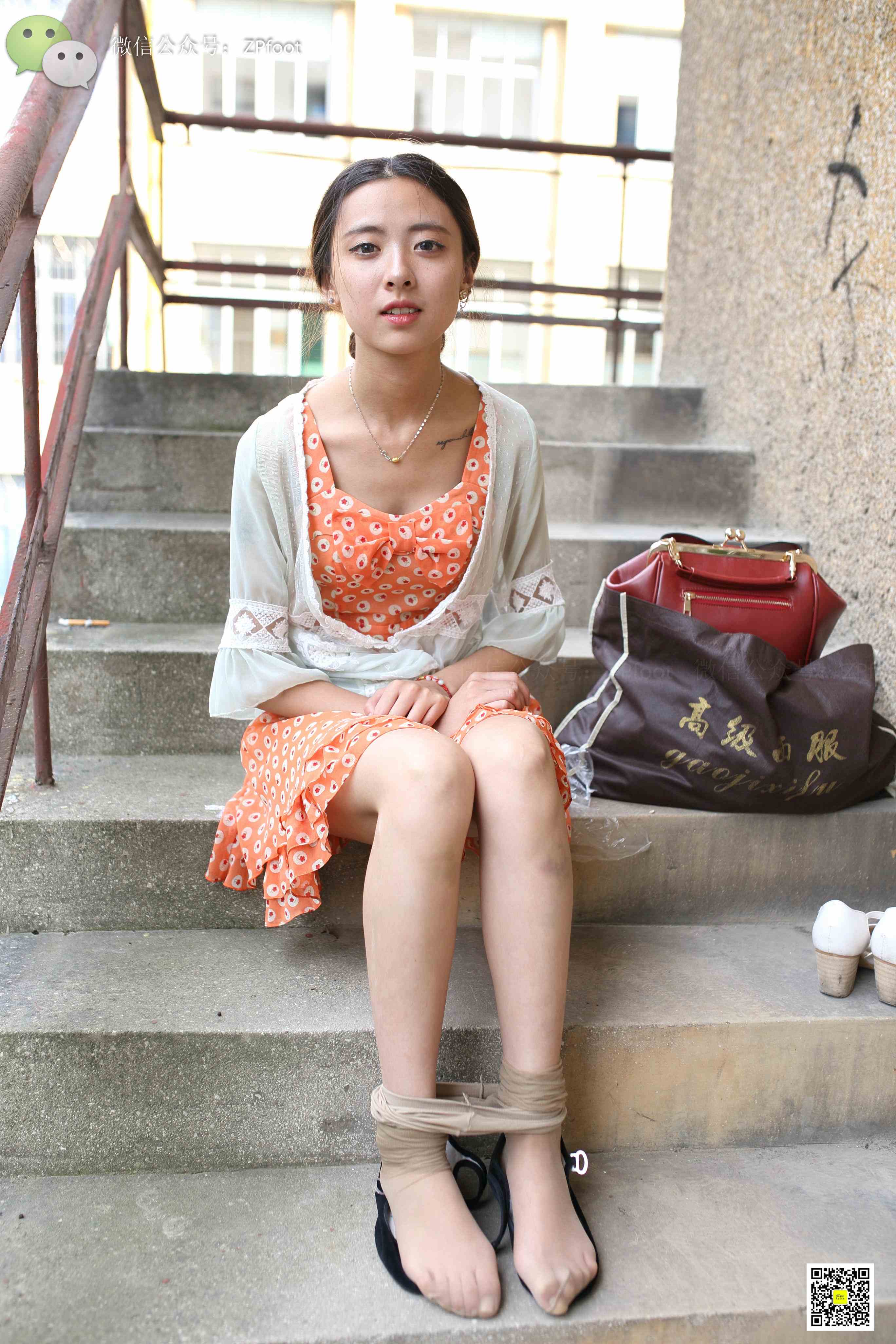 China Beauty Legs and feet 1144