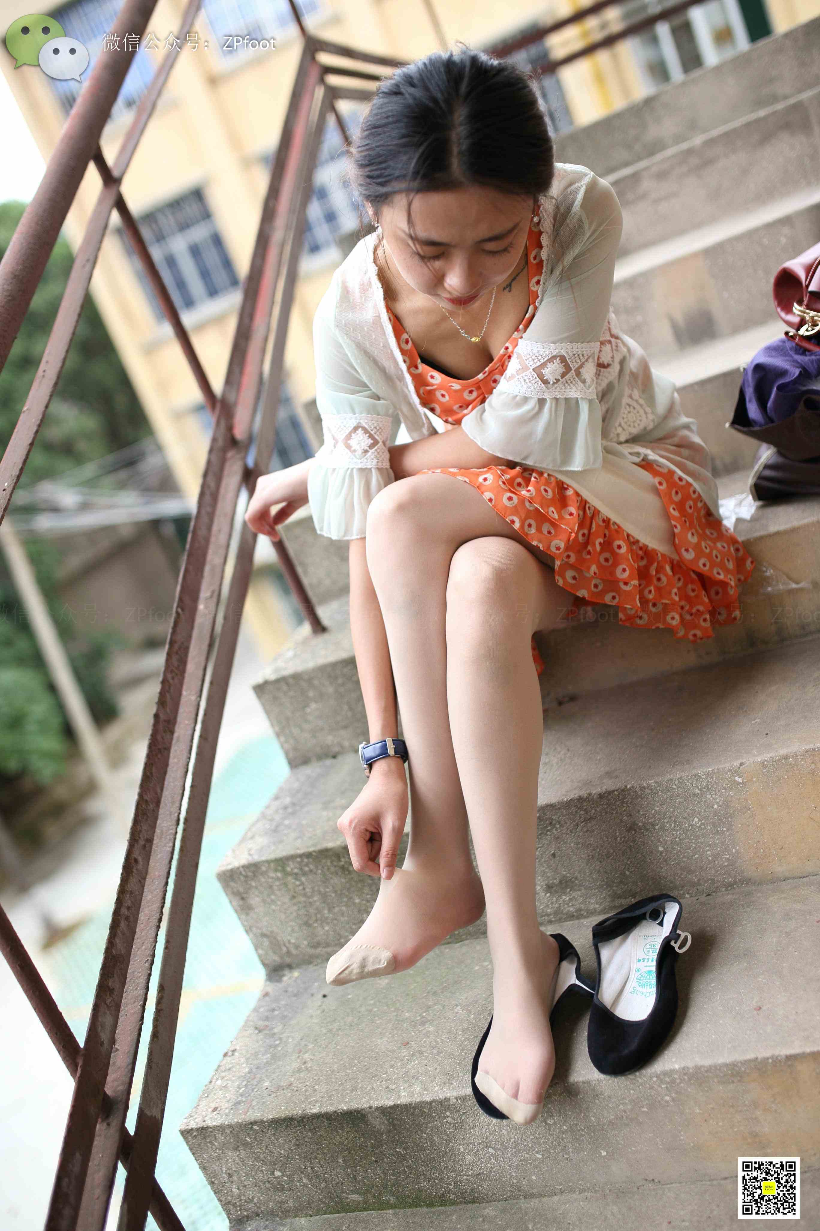 China Beauty Legs and feet 1144