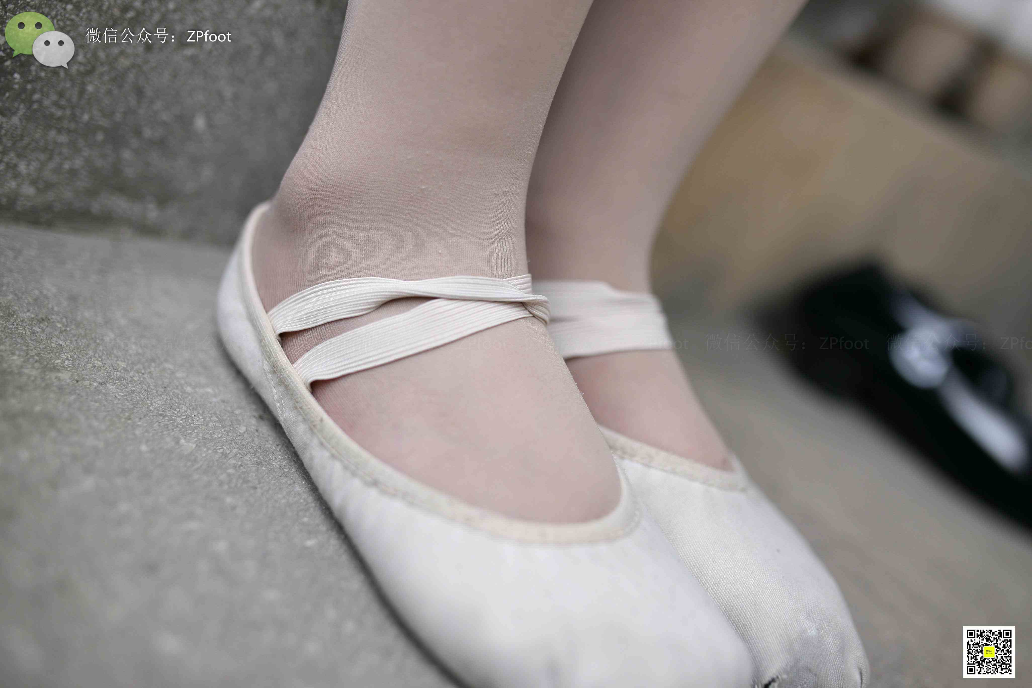 China Beauty Legs and feet 1144