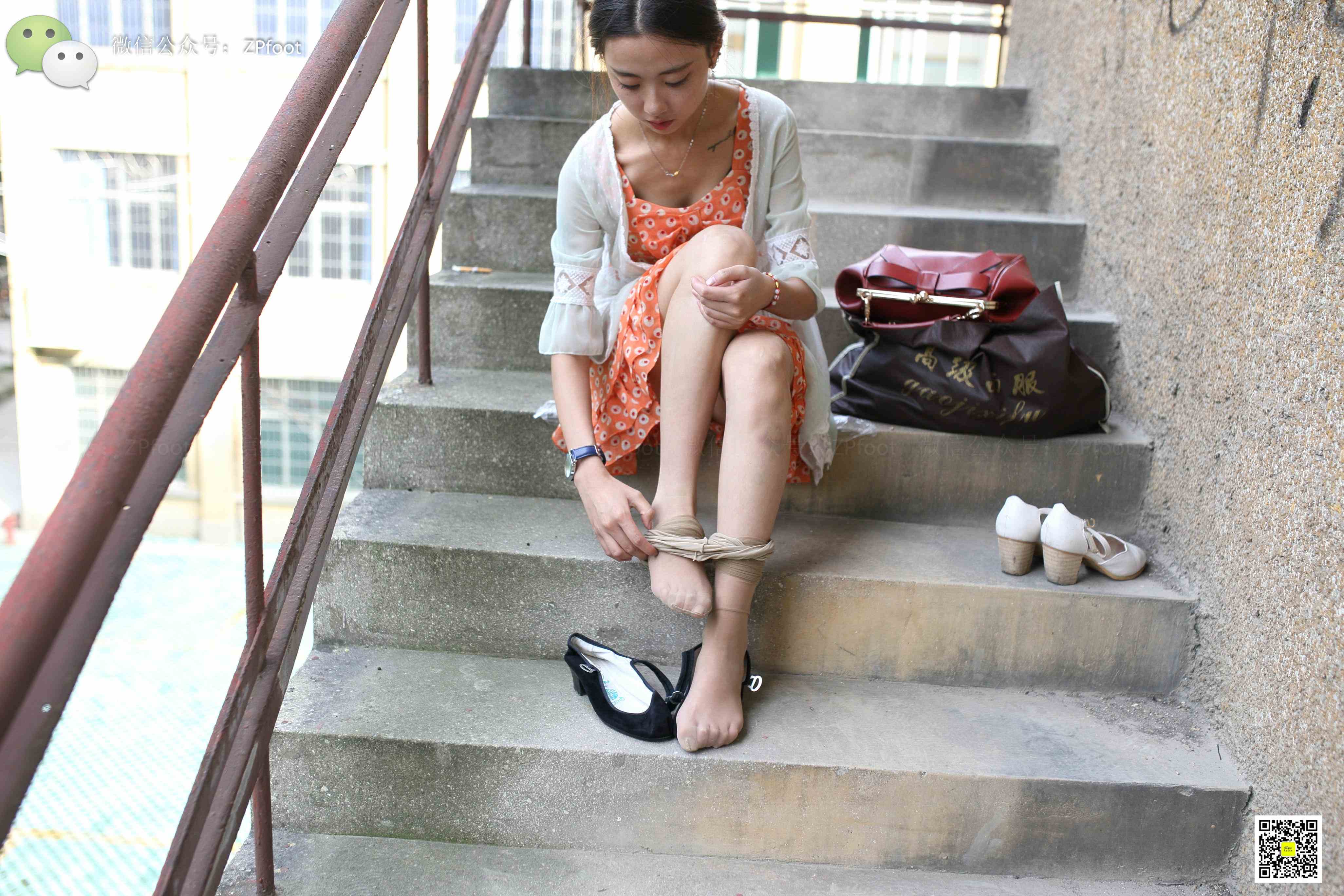 China Beauty Legs and feet 1144