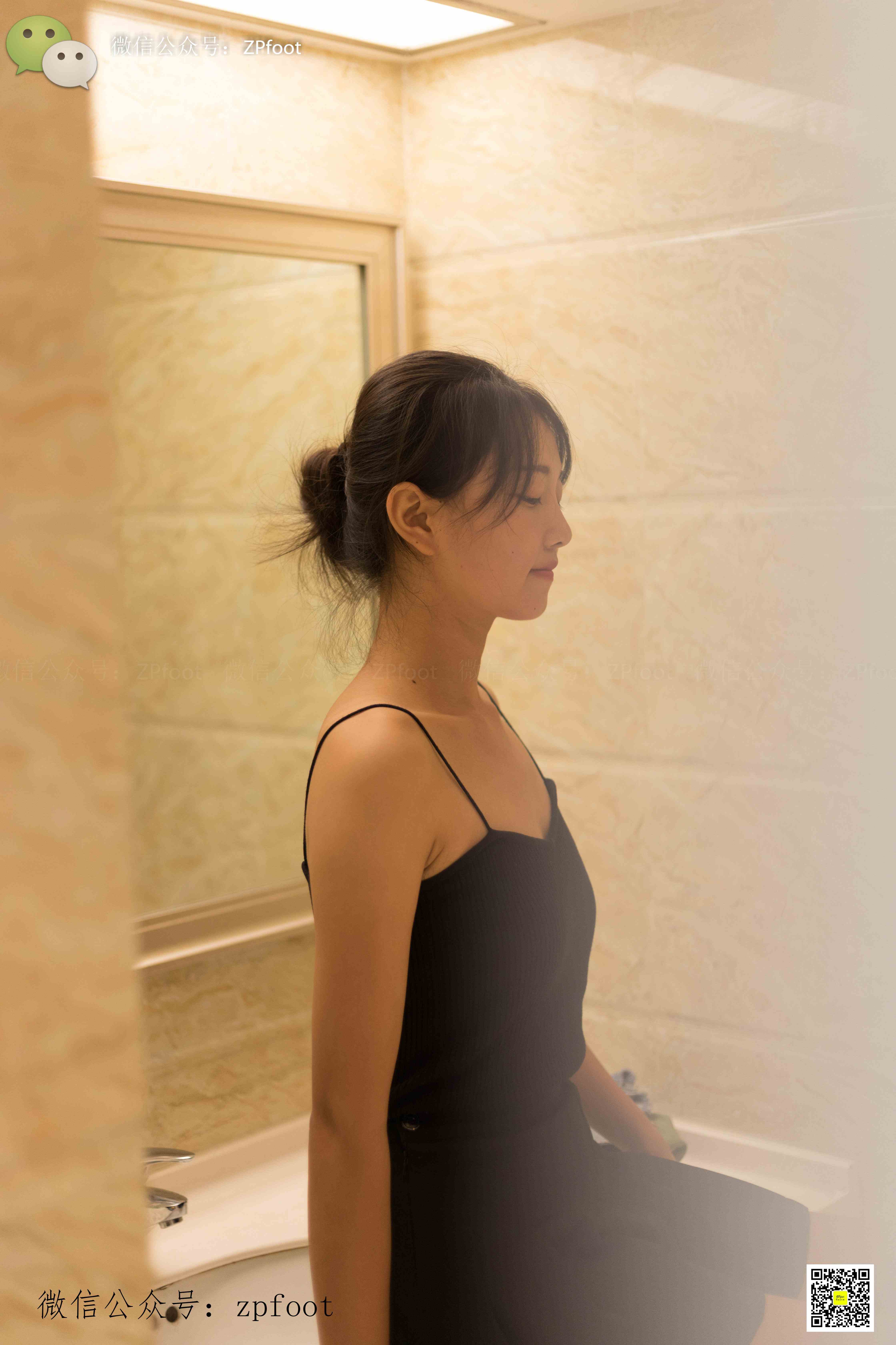 China Beauty Legs and feet 1145