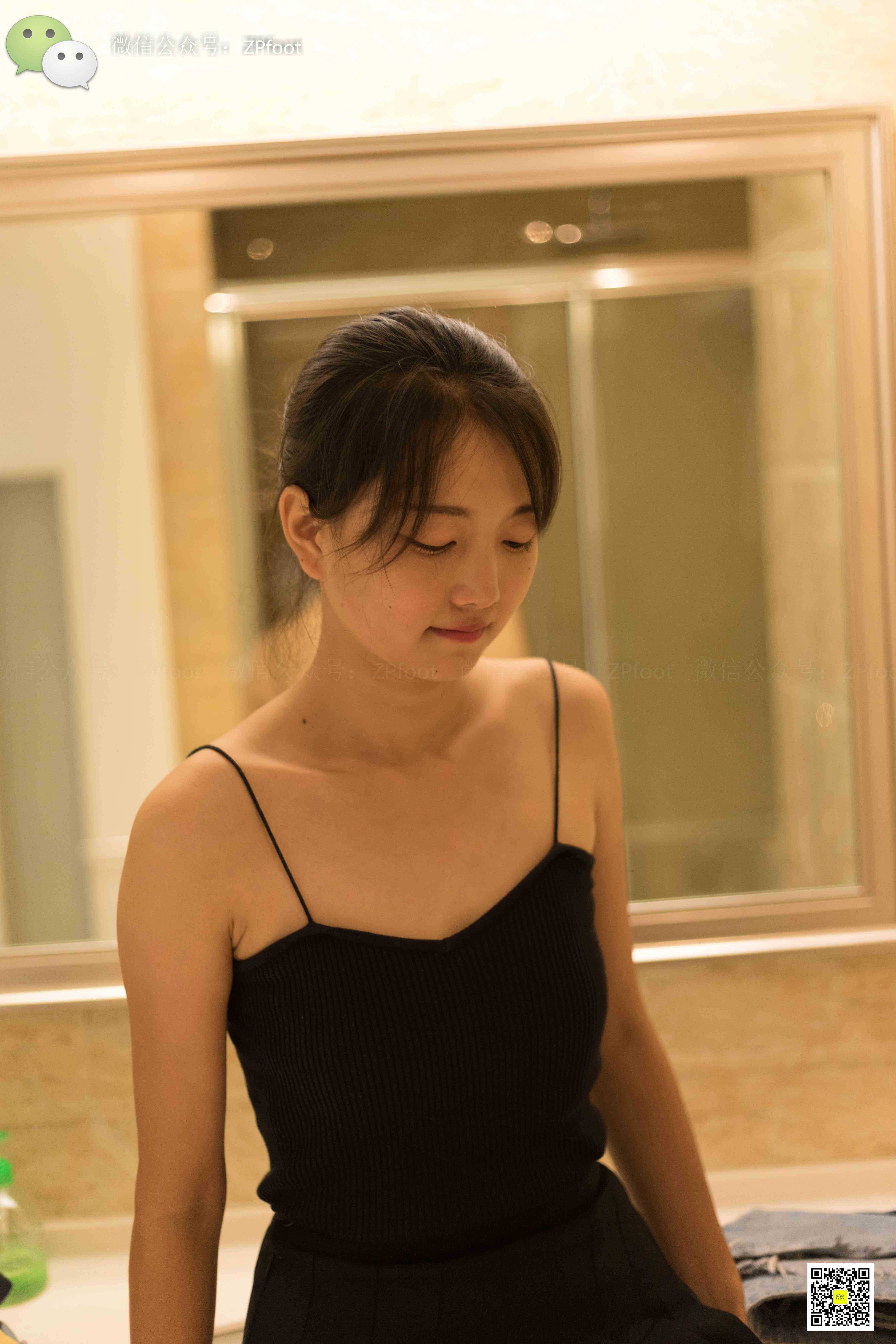 China Beauty Legs and feet 1145