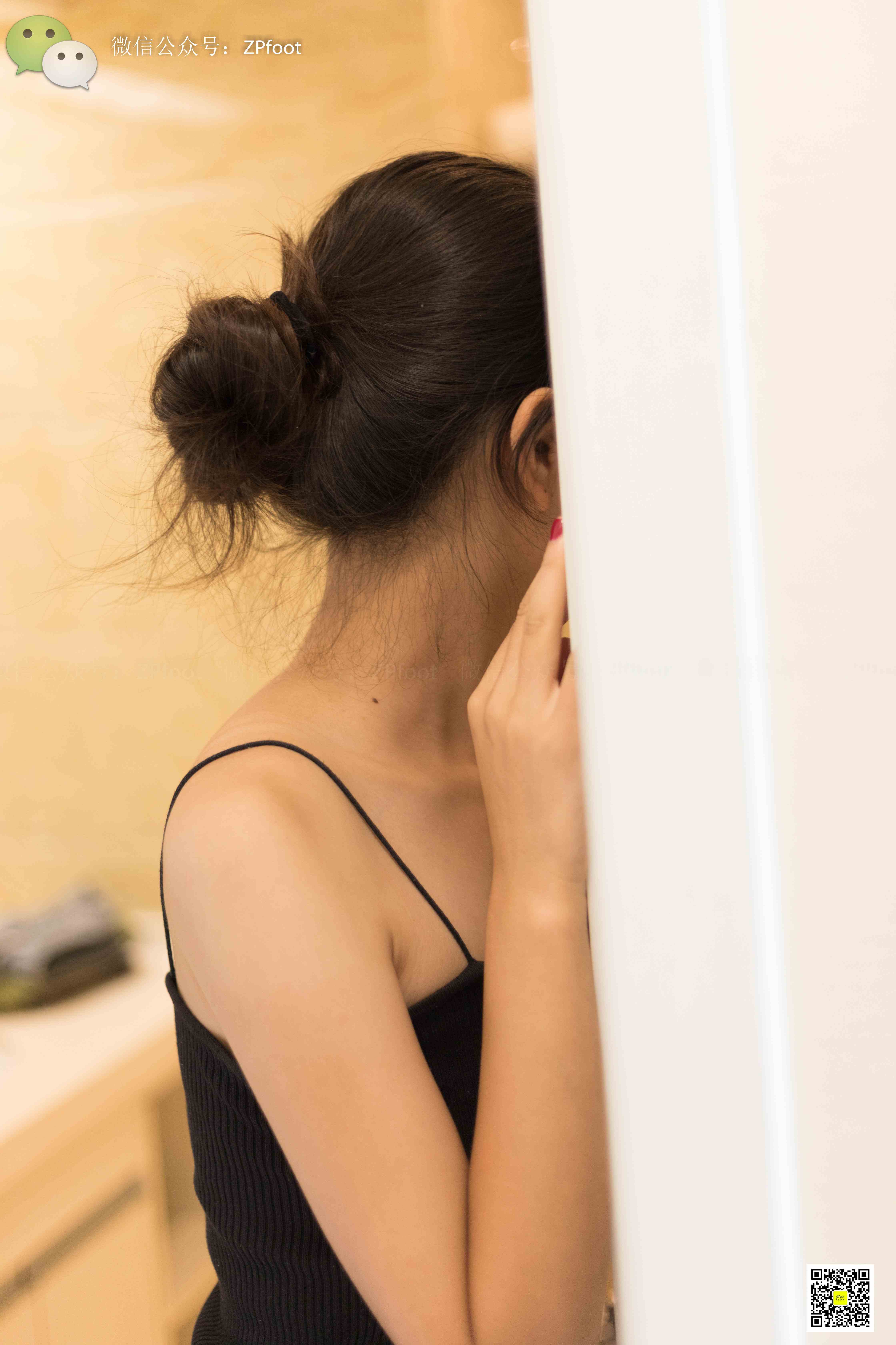 China Beauty Legs and feet 1145