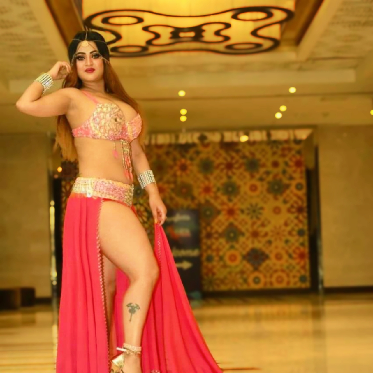 Indian Item Girls Stage Dancing