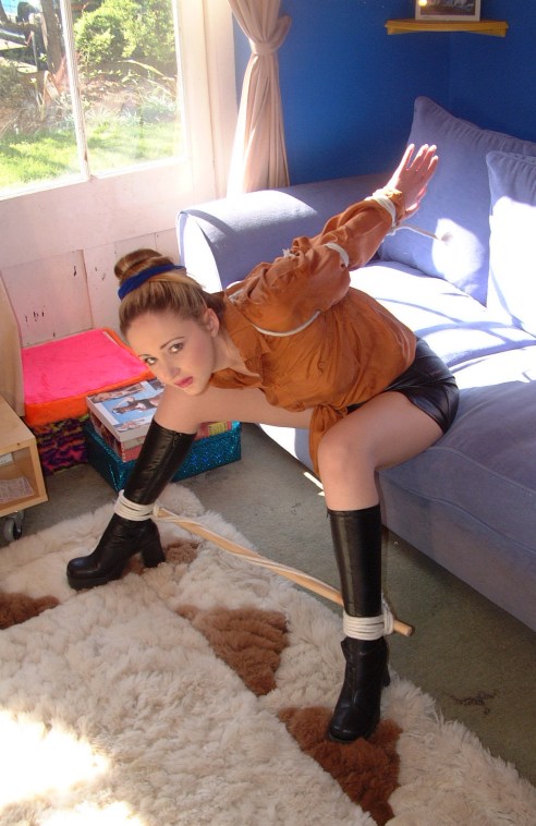 Tied Sexy Beauties 433-1