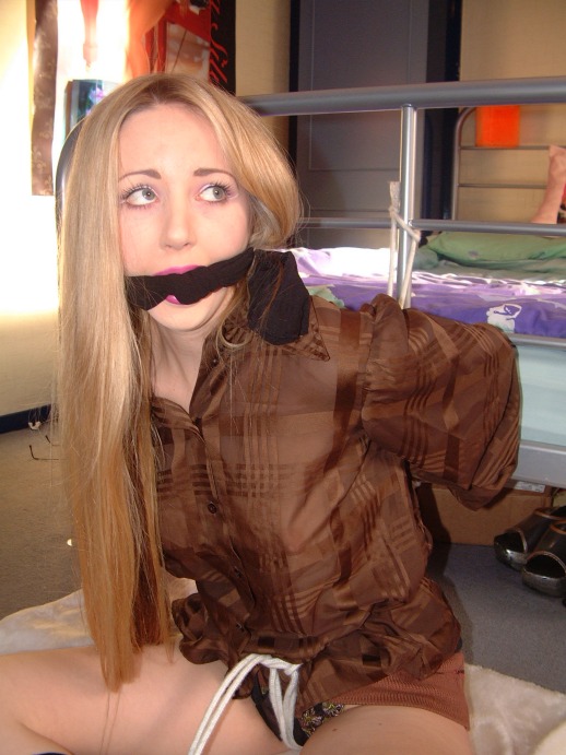 Tied Sexy Beauties 433-2