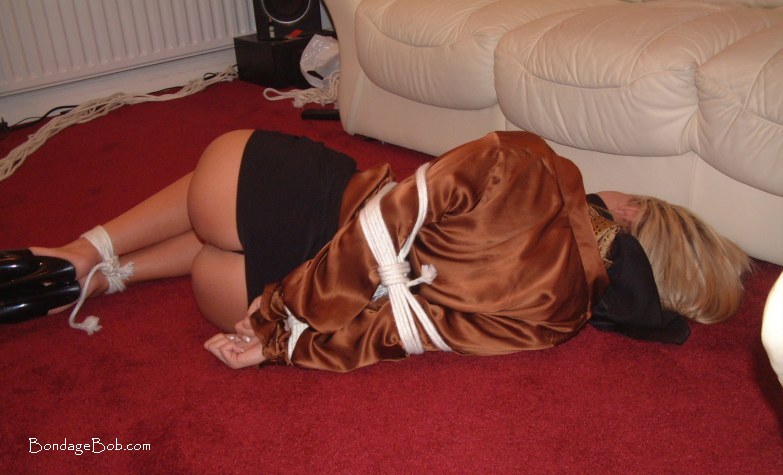 Tied Sexy Beauties 439